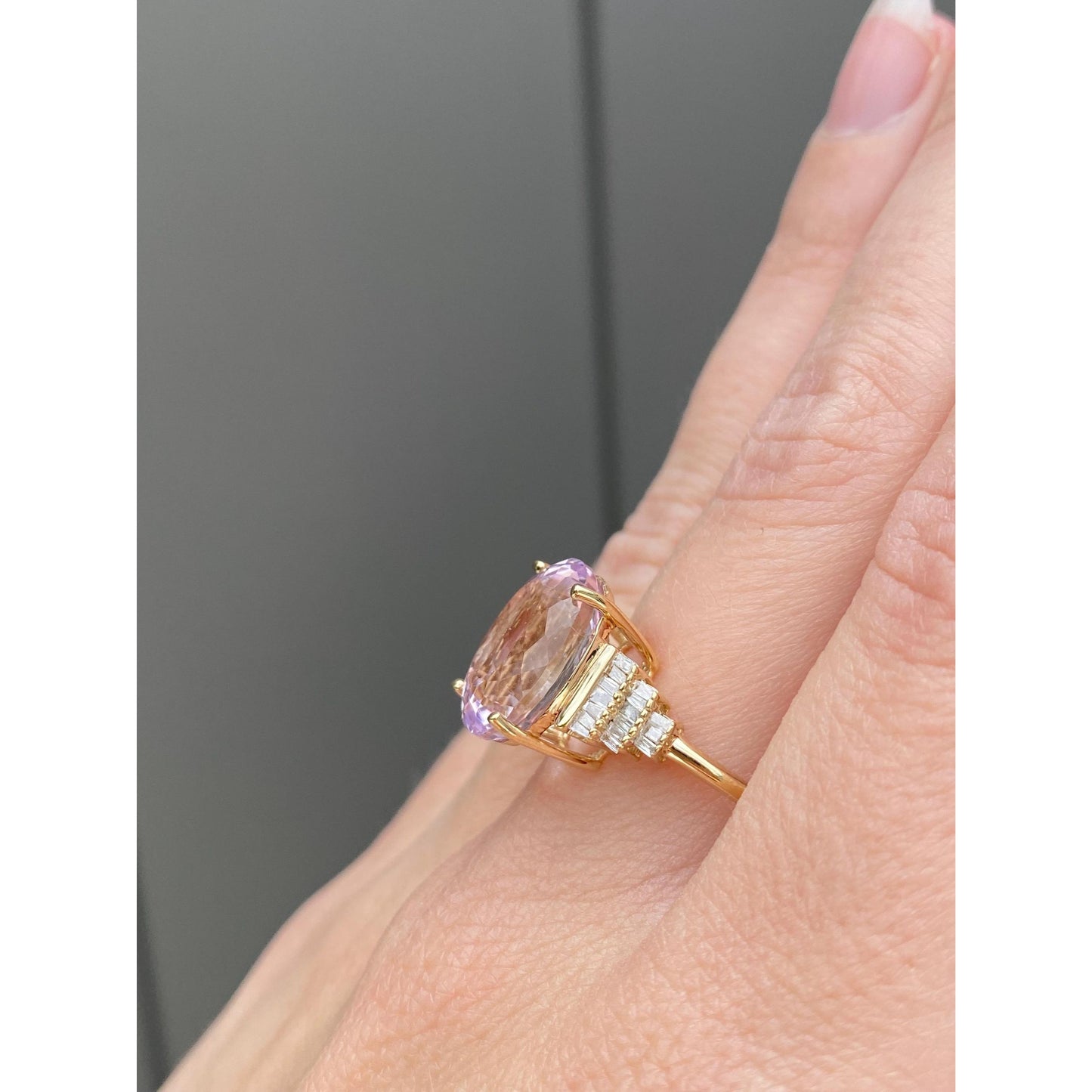 Vintage Solid 10k Yellow Gold Diamond Light Purple Pink Cubic Zirconia Ring - Size 8.75