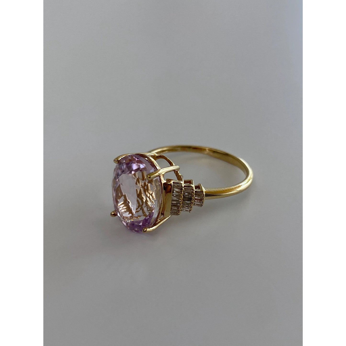 Vintage Solid 10k Yellow Gold Diamond Light Purple Pink Cubic Zirconia Ring - Size 8.75