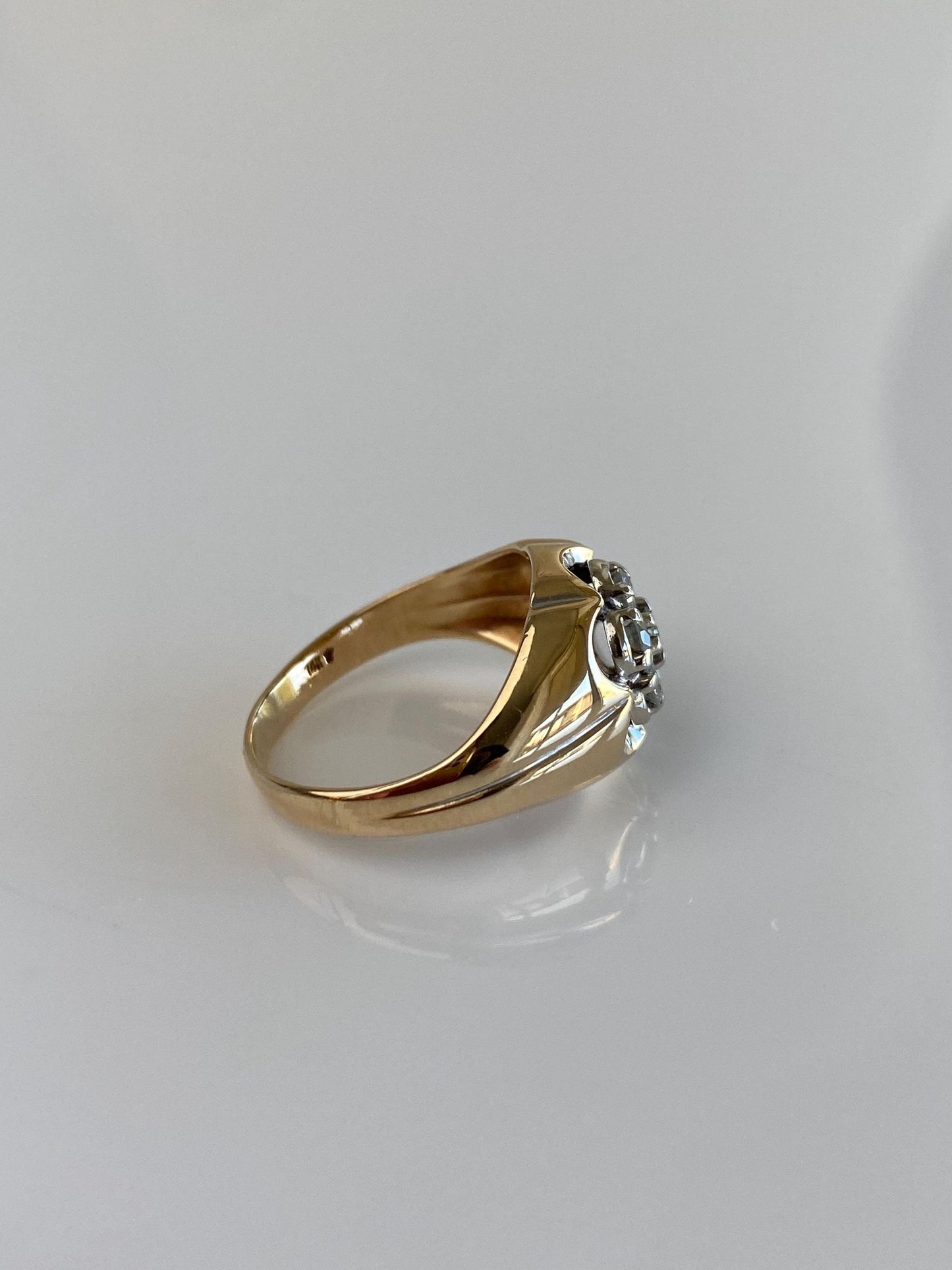 Vintage Solid 14k White & Yellow Gold Diamond Flower Ring - Size 5.5