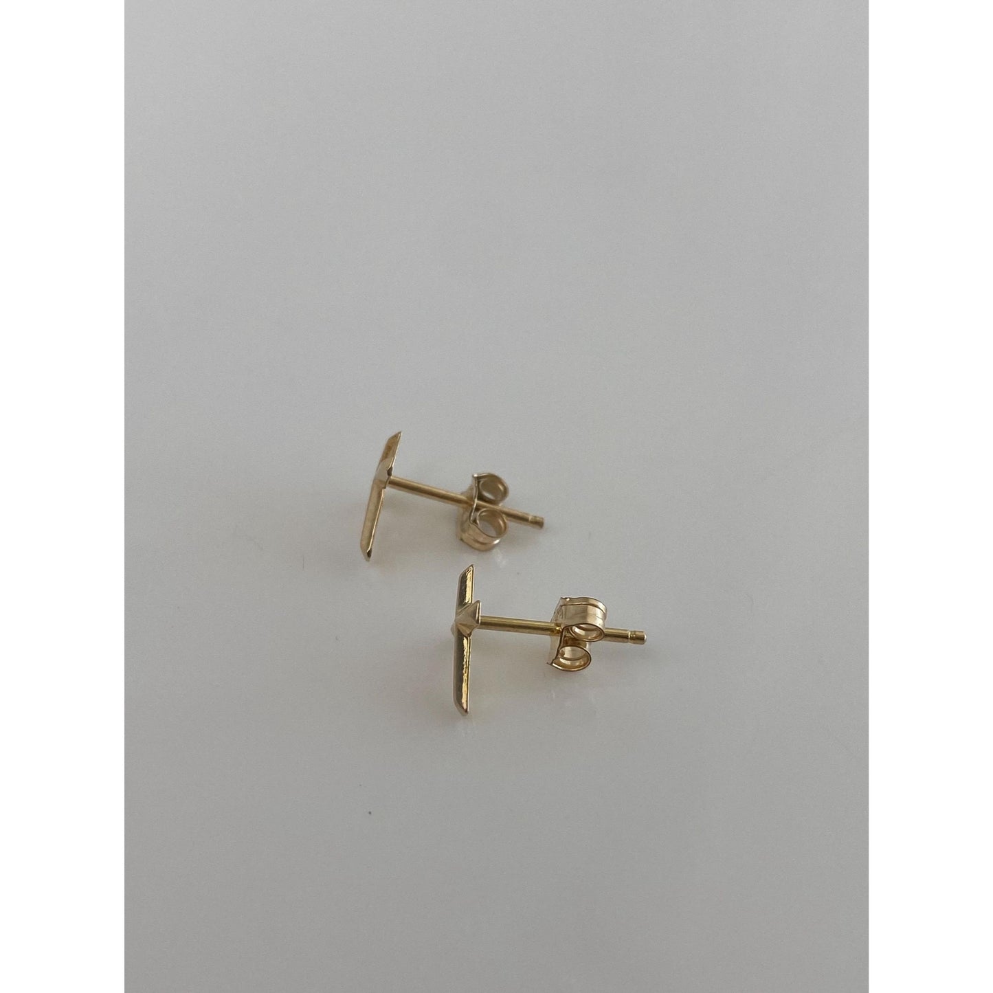 Vintage Solid 14k Yellow Gold Cross Stud Earrings