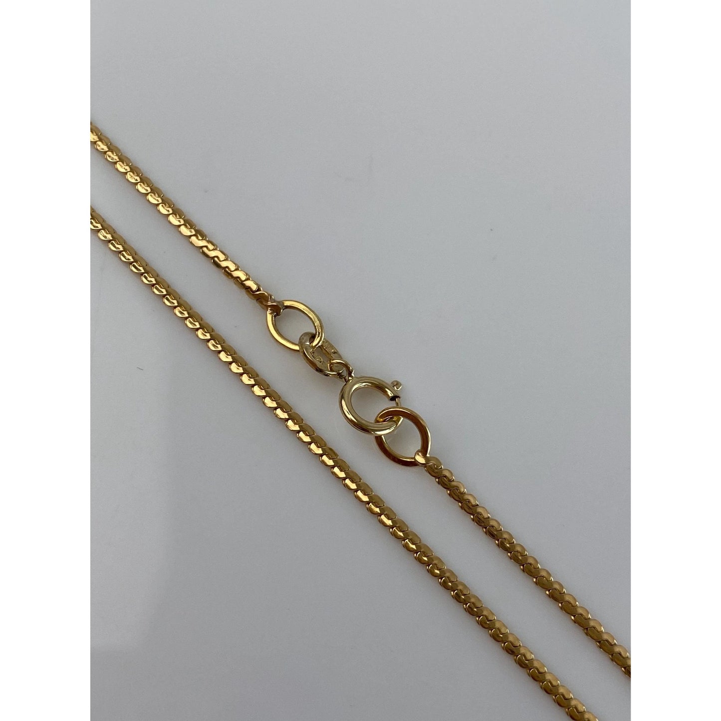 Vintage Solid 18k Yellow Gold Long Rounded Serpentine Chain - 23.5 inches