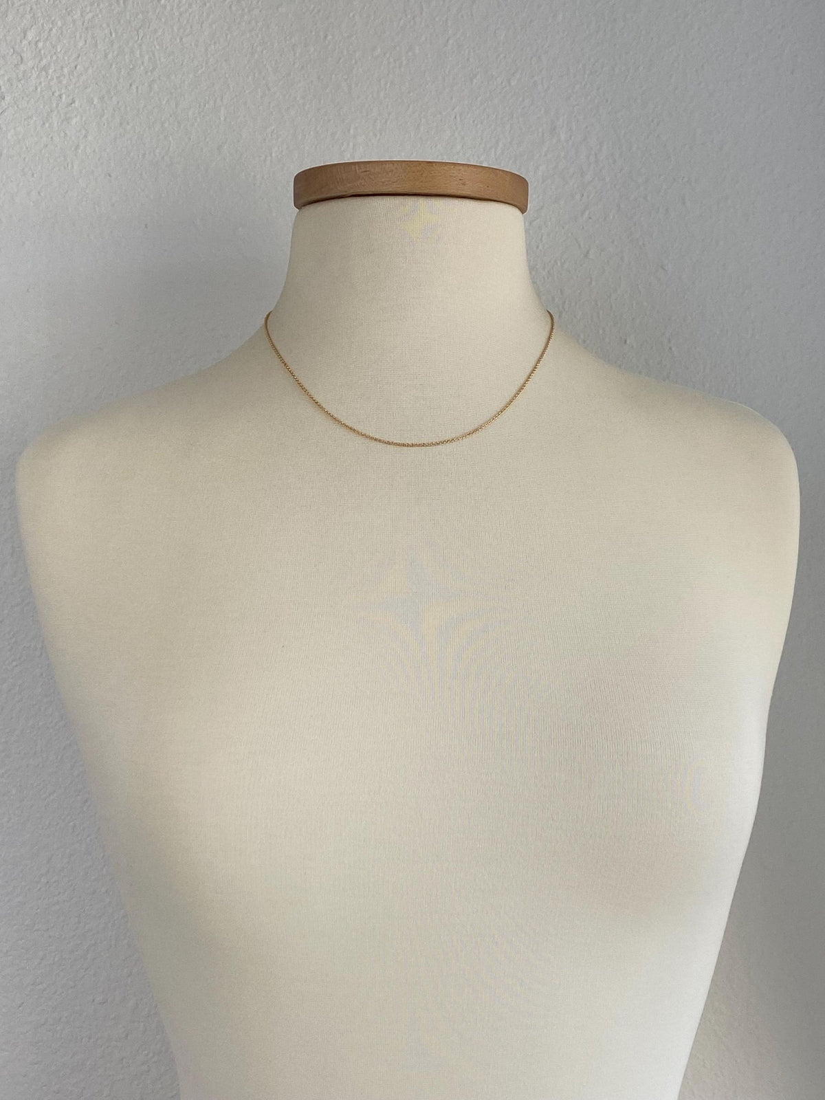 Vintage Solid 18k Yellow Gold Tight Rolo Style Chain Necklace - 18.5 inches