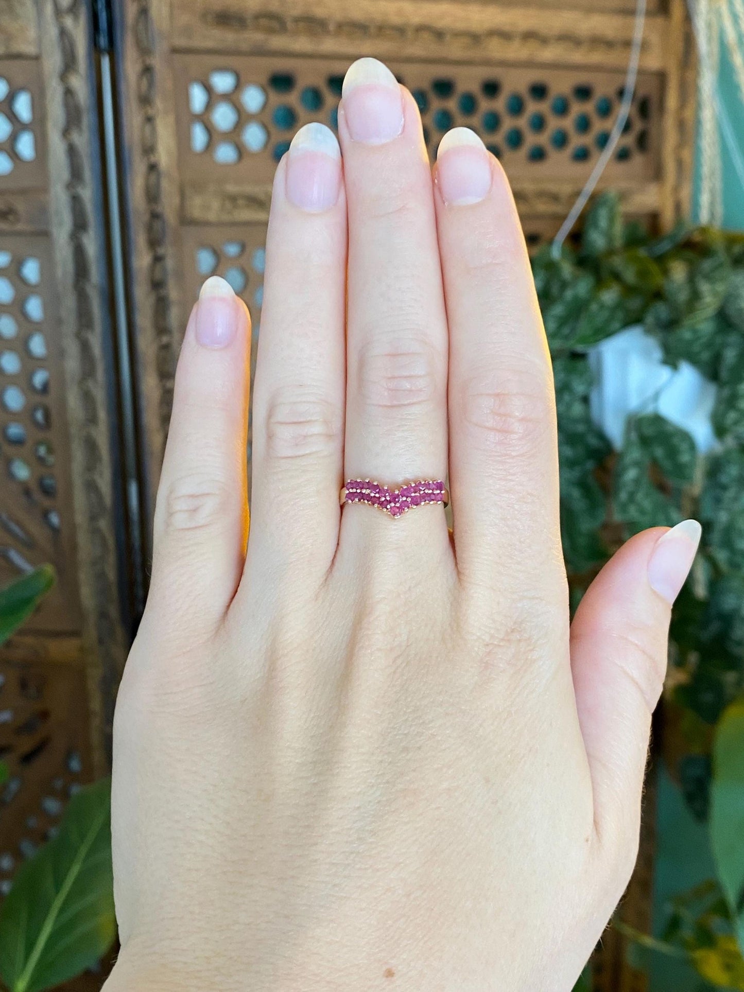 Vintage Solid 14k Yellow Gold Ruby Rows Chevron Ring - Size 6.5