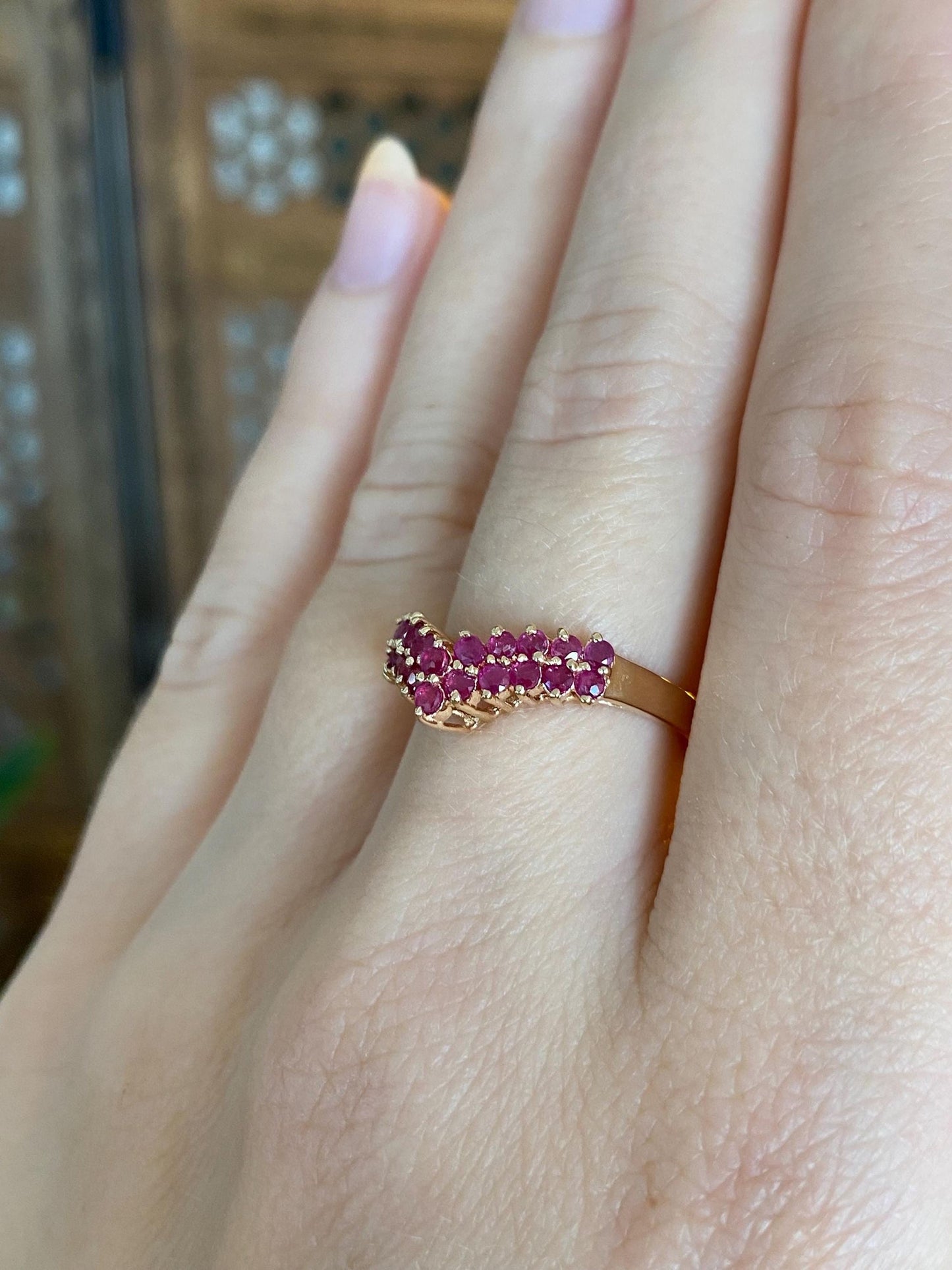 Vintage Solid 14k Yellow Gold Ruby Rows Chevron Ring - Size 6.5