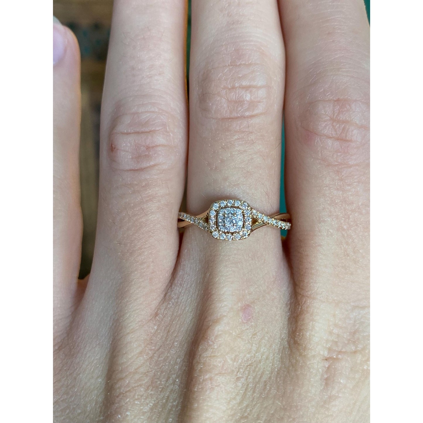 Vintage Solid 14k Yellow Gold Diamond Twist Ring - Size 6.75