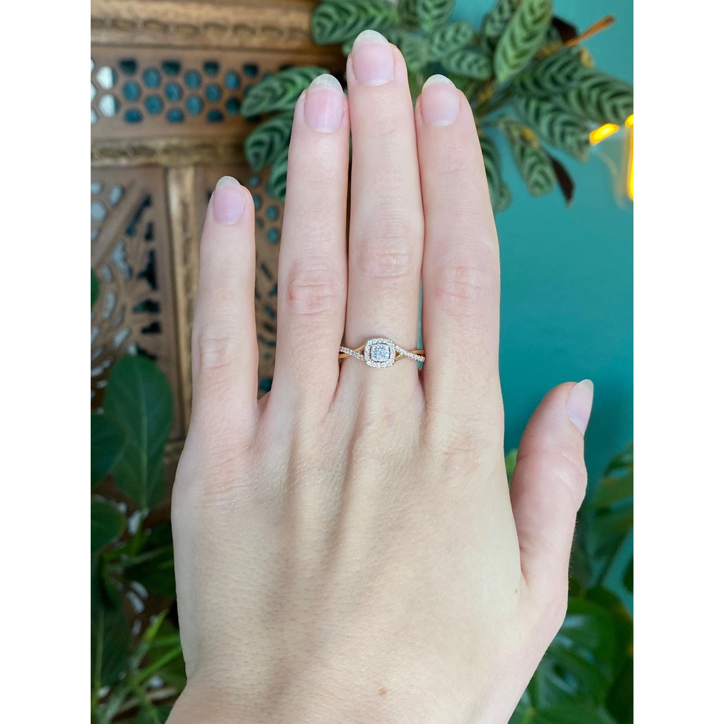 Vintage Solid 14k Yellow Gold Diamond Twist Ring - Size 6.75