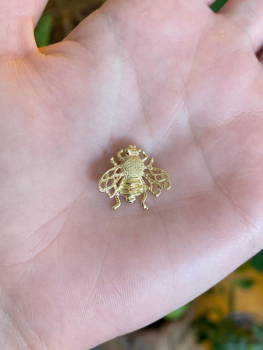 Vintage Solid 14k Yellow Gold Bee Charm