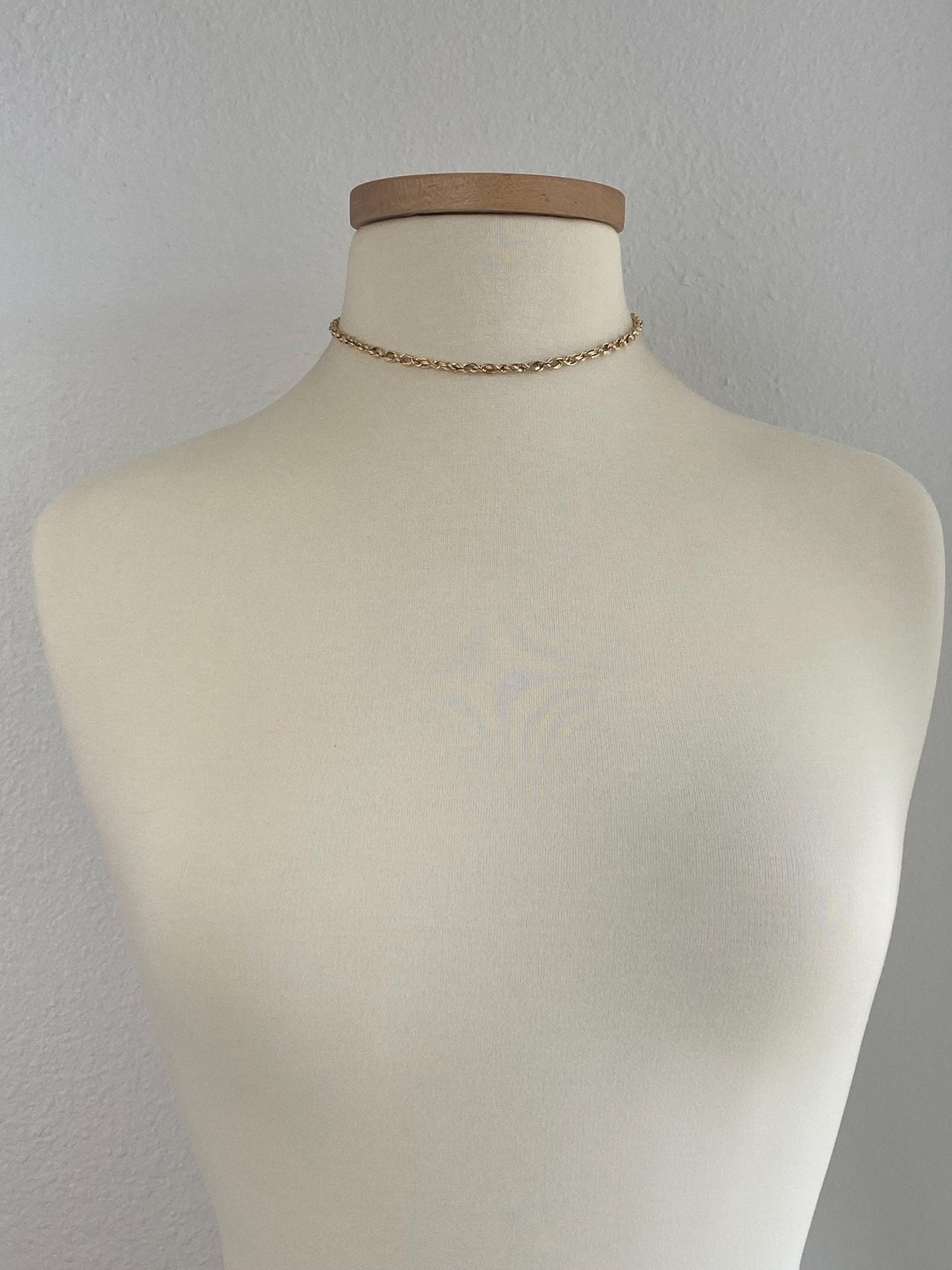 Vintage 14k Yellow Gold Open Design Rope Chain Necklace - 15.25 inches