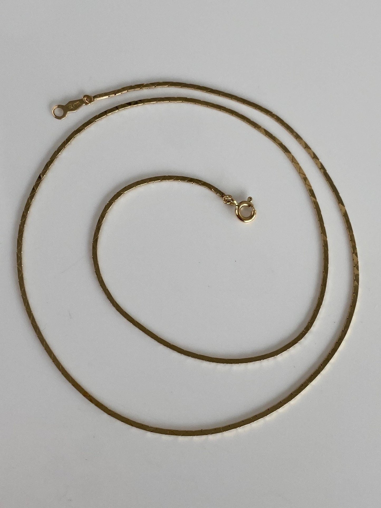 Vintage Solid 14k Yellow Gold Triangle Link Chain Necklace - 18 inches