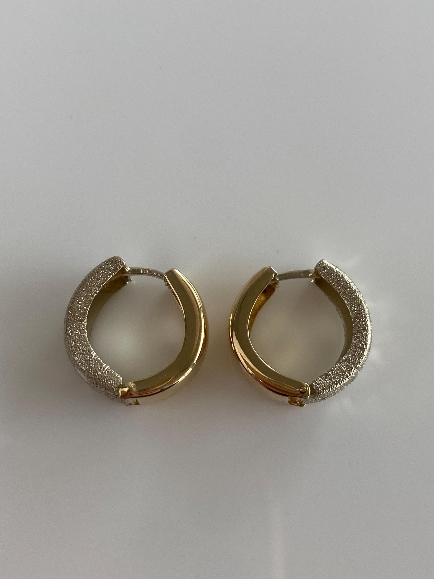 Vintage Solid 14k White & Yellow Gold Diamond Cut Sparkle Hoop Earrings