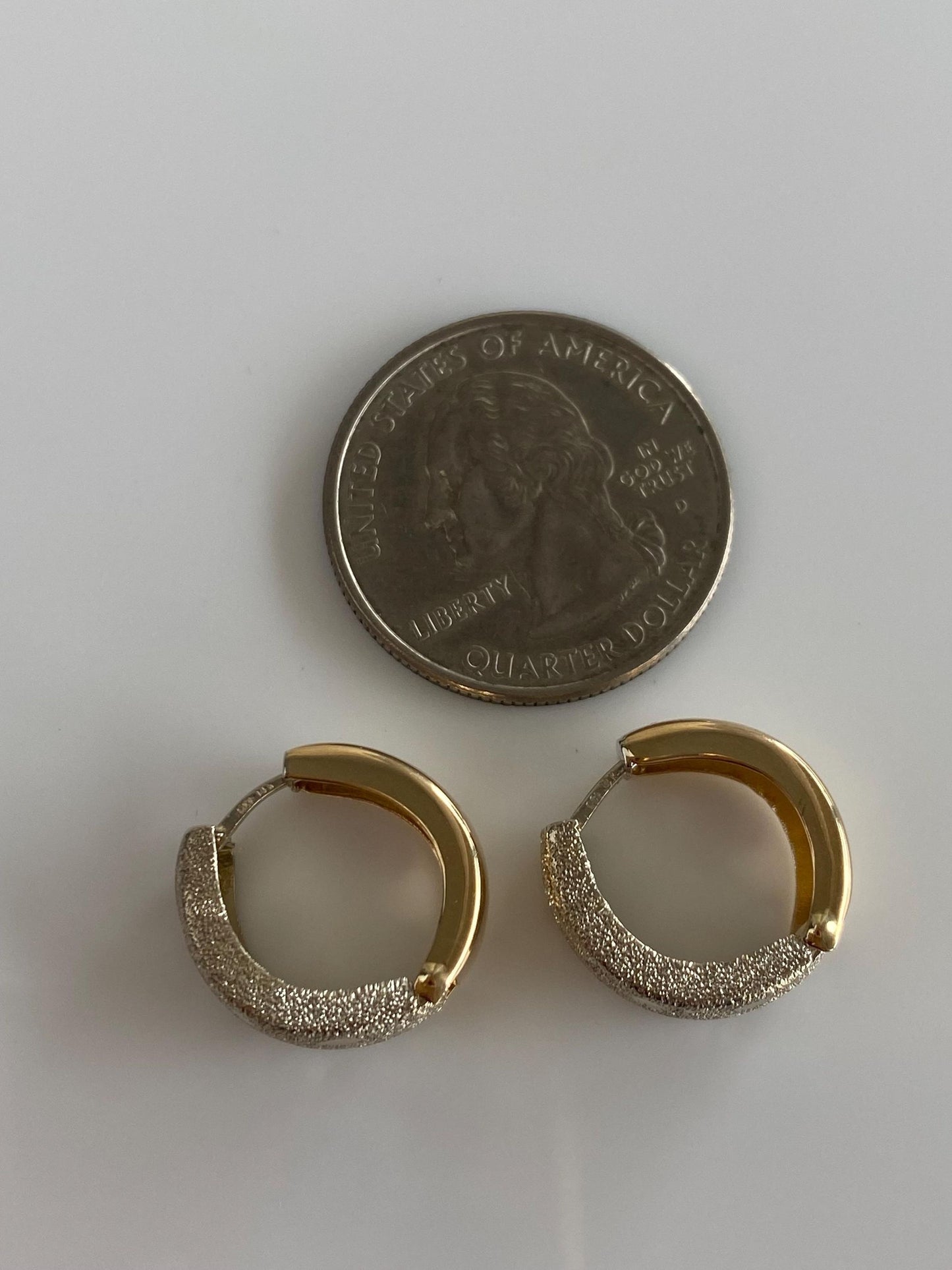 Vintage Solid 14k White & Yellow Gold Diamond Cut Sparkle Hoop Earrings