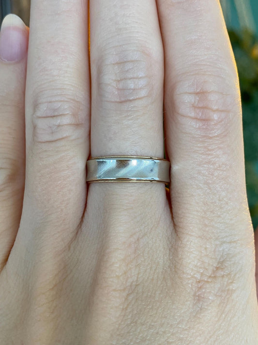 Vintage Solid 14k White & Yellow Gold Inverted Ring Band - Size 8