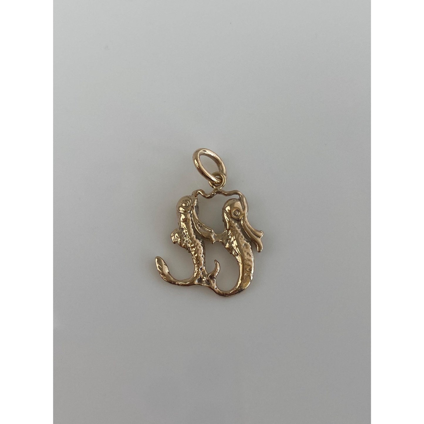 Vintage Solid 14k Yellow Gold Pisces Fishes Charm