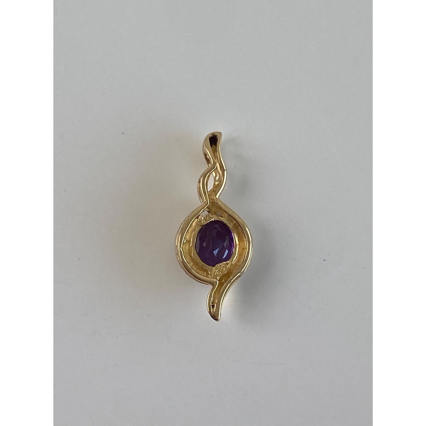 Vintage Solid 14k Yellow Gold Amethyst Charm
