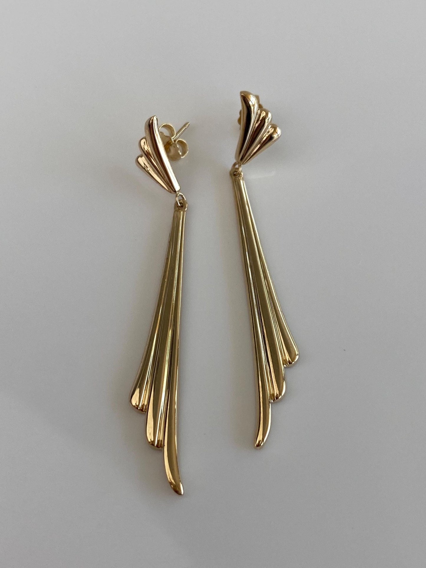 Vintage Solid 14k Yellow Gold Fluted Dangle Stud Earrings