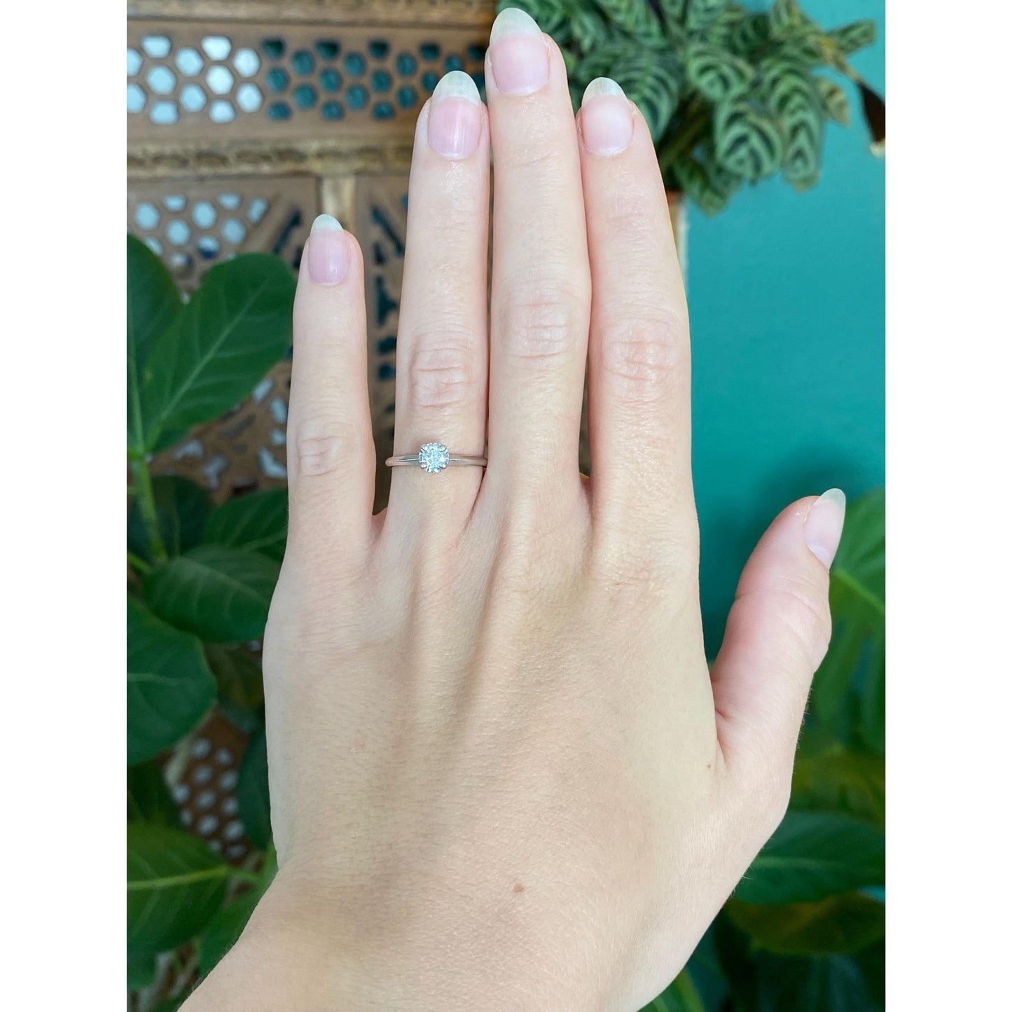 Vintage Solid 14k White Gold Diamond Ring - Size 5.75