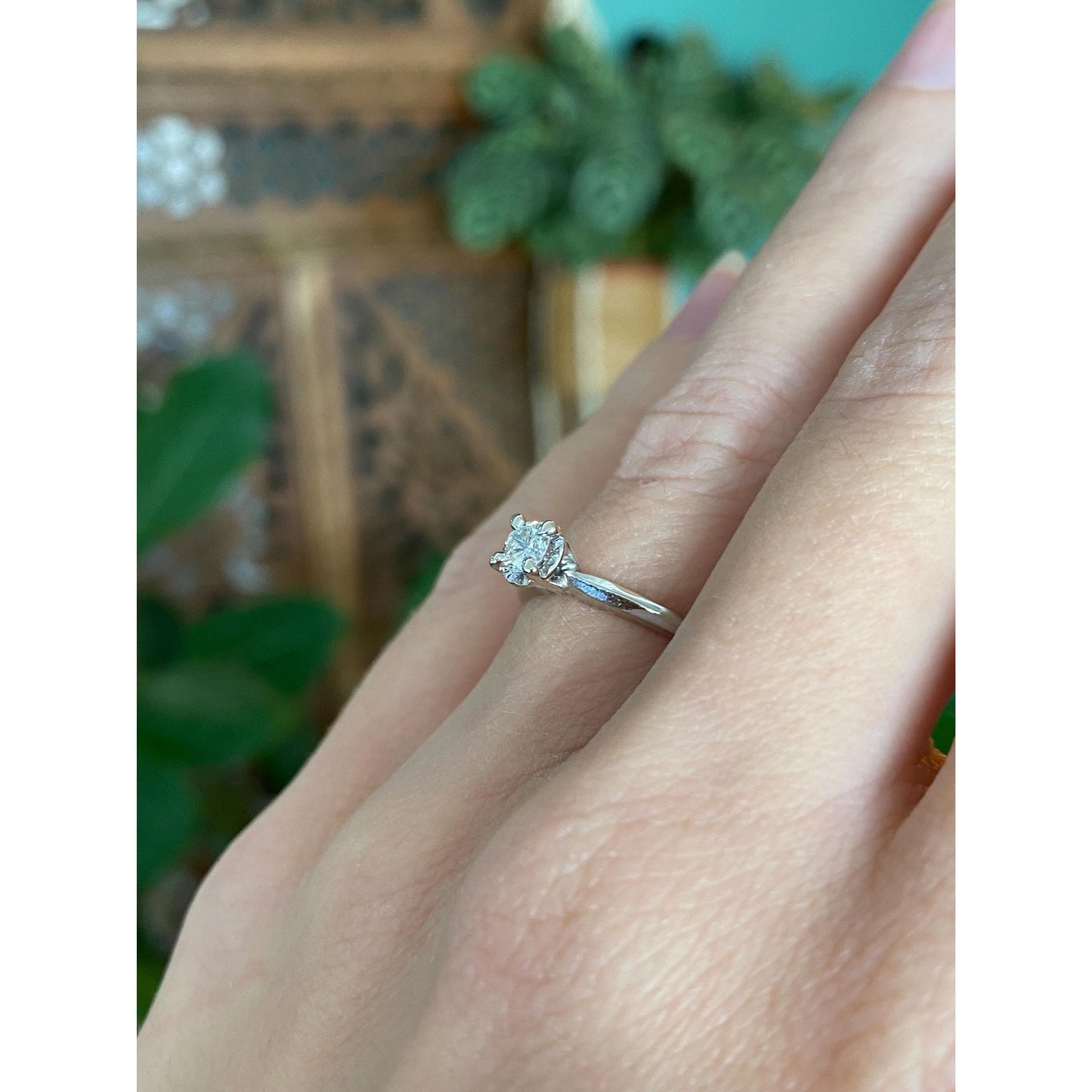 Vintage Solid 14k White Gold Diamond Ring - Size 5.75