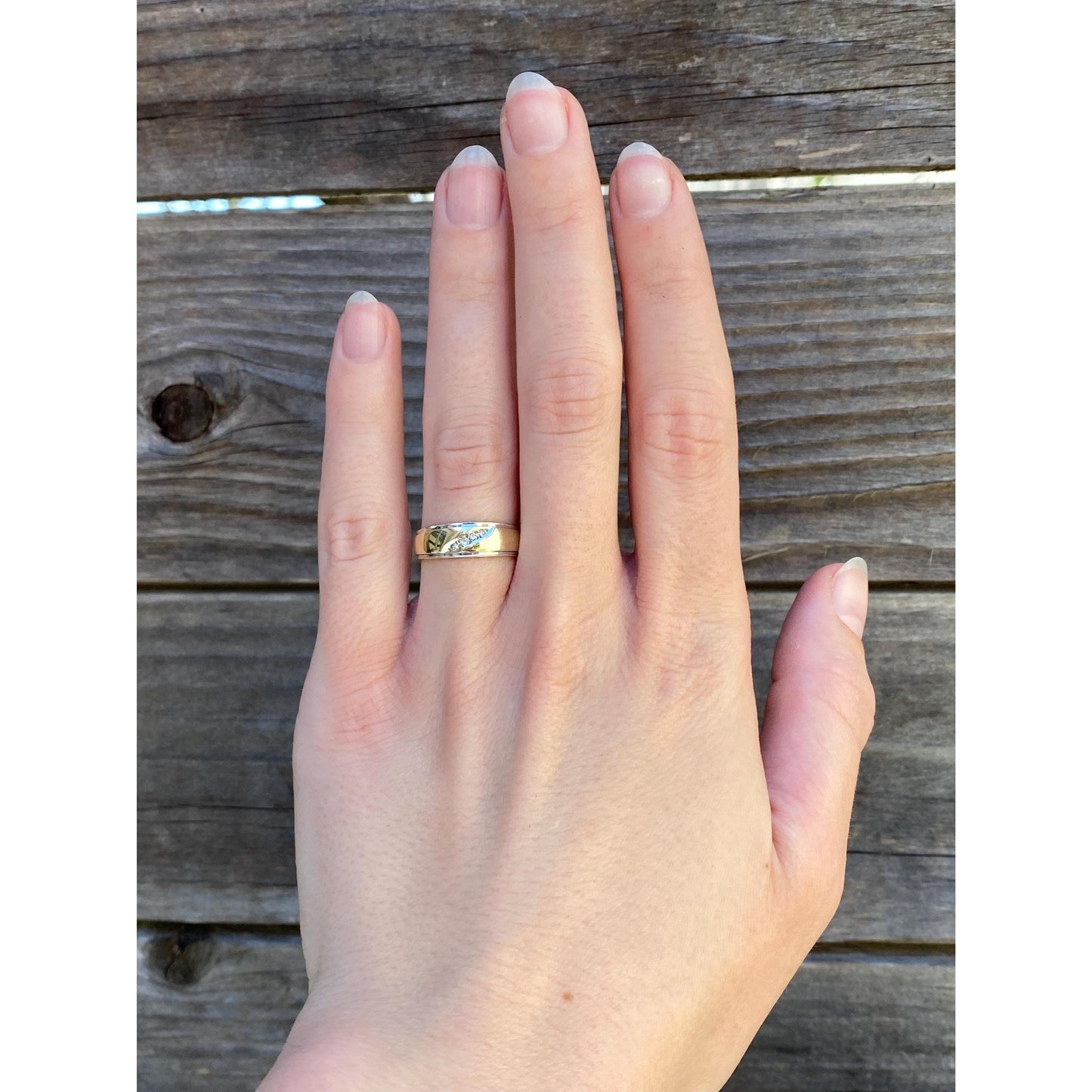 Vintage Solid 14k Yellow & White Gold Diamond Ring Band - Size 6