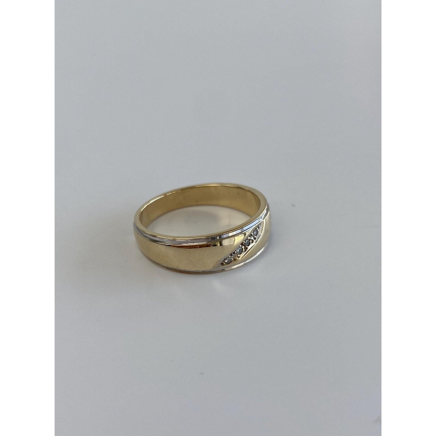 Vintage Solid 14k Yellow & White Gold Diamond Ring Band - Size 6