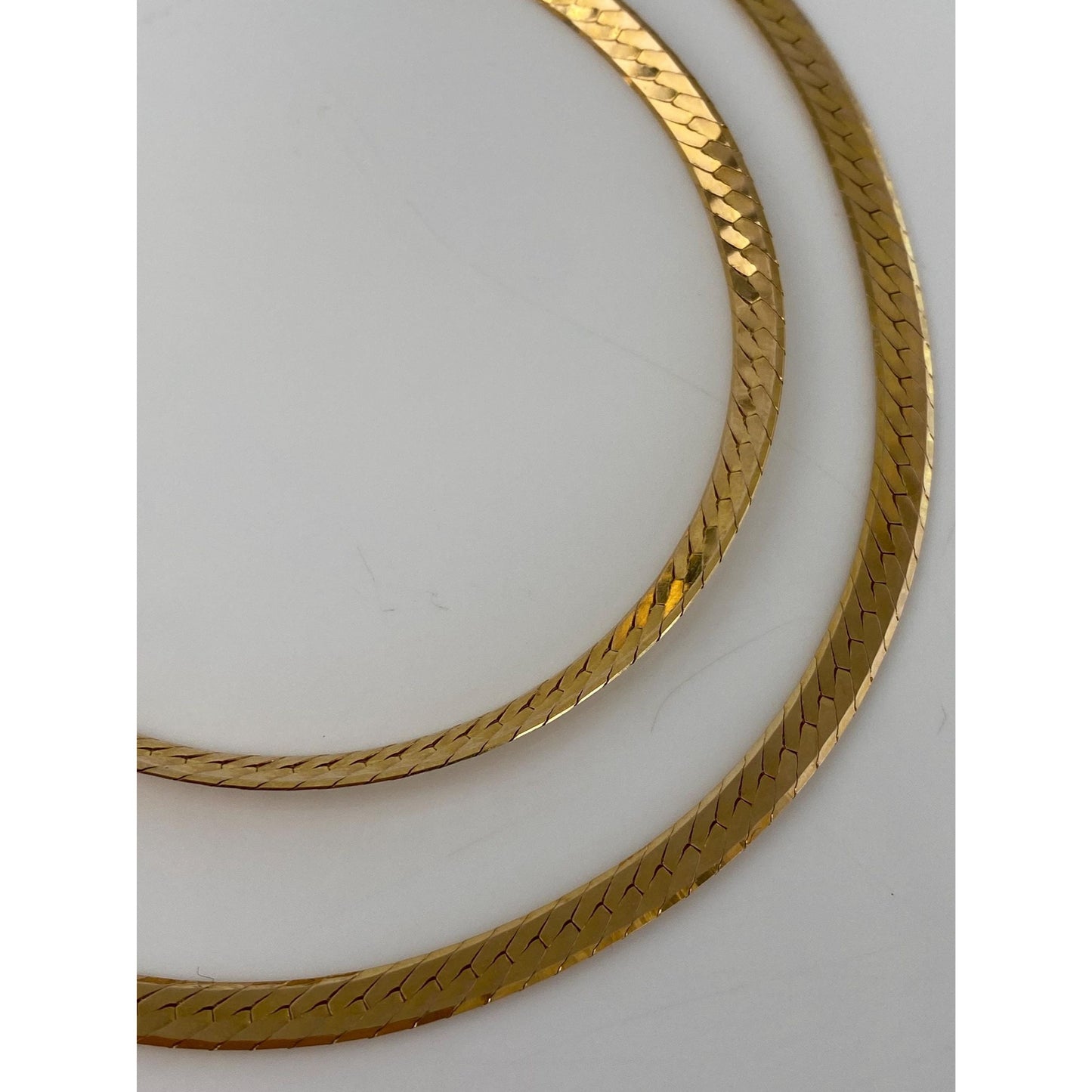 Vintage Solid 14k Yellow Gold Herringbone Chain Necklace - 18.25 inches