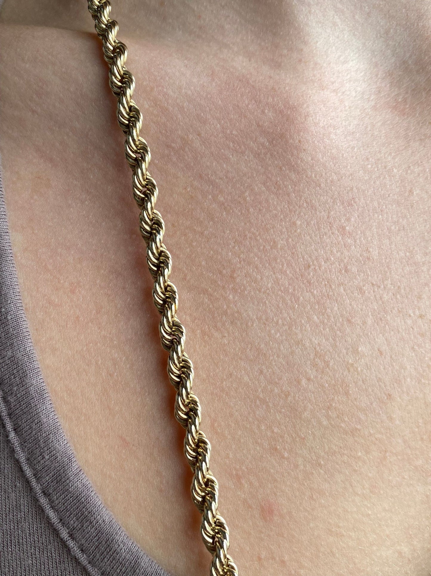 Vintage Solid 14k Yellow Gold Chunky Rope Chain Necklace - 30.25 inches