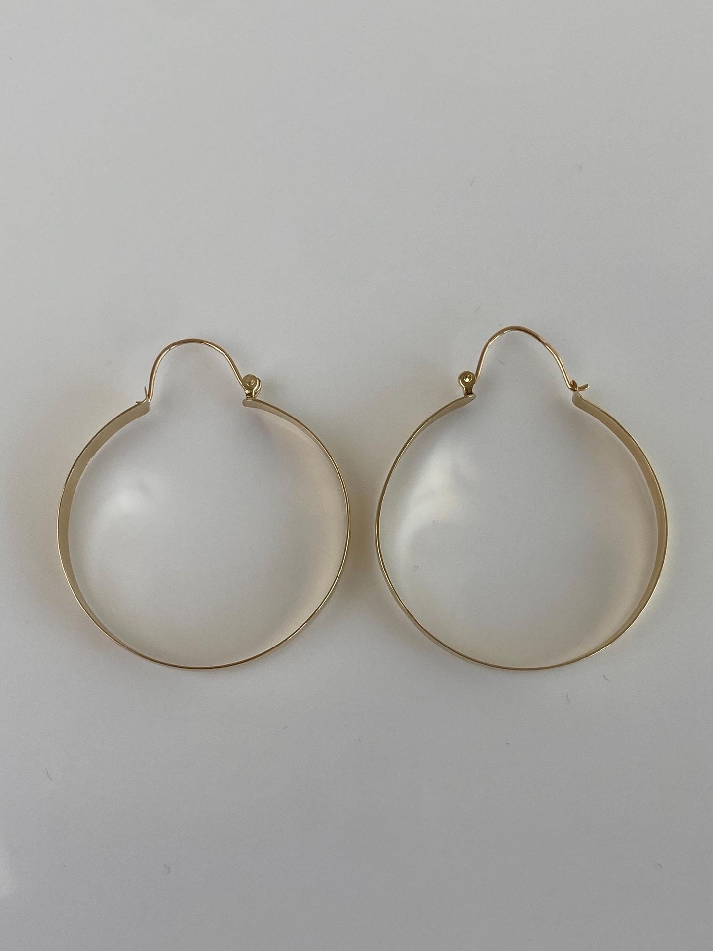 Vintage Solid 14k Yellow Gold Hoop Earrings