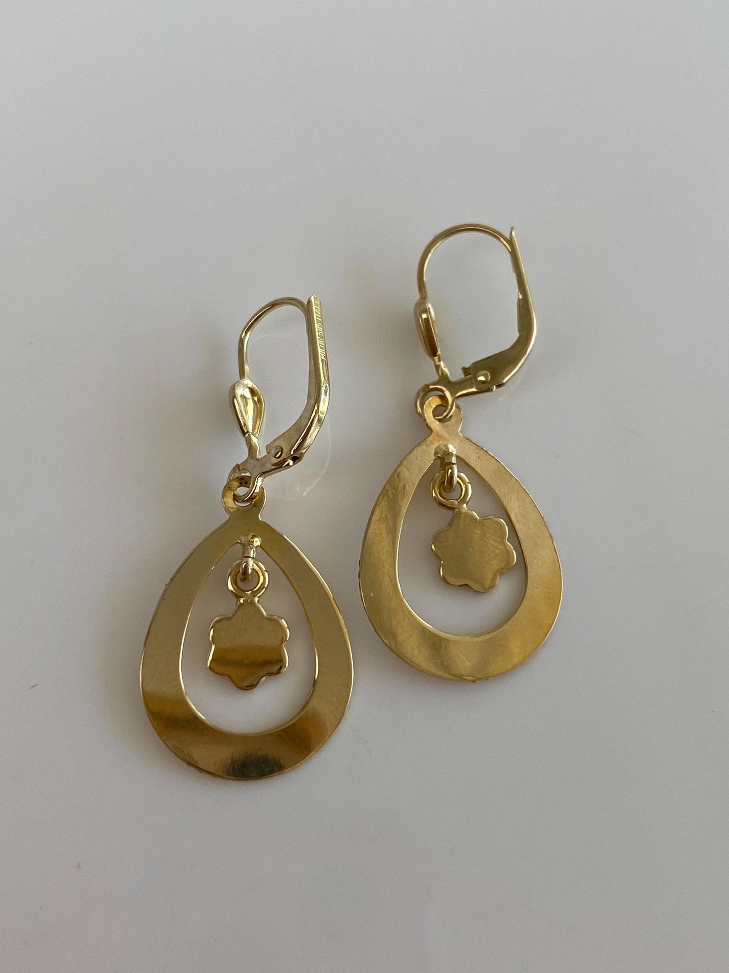 Vintage Solid 14k Yellow Gold Engine Turned Dangle Stud Earrings
