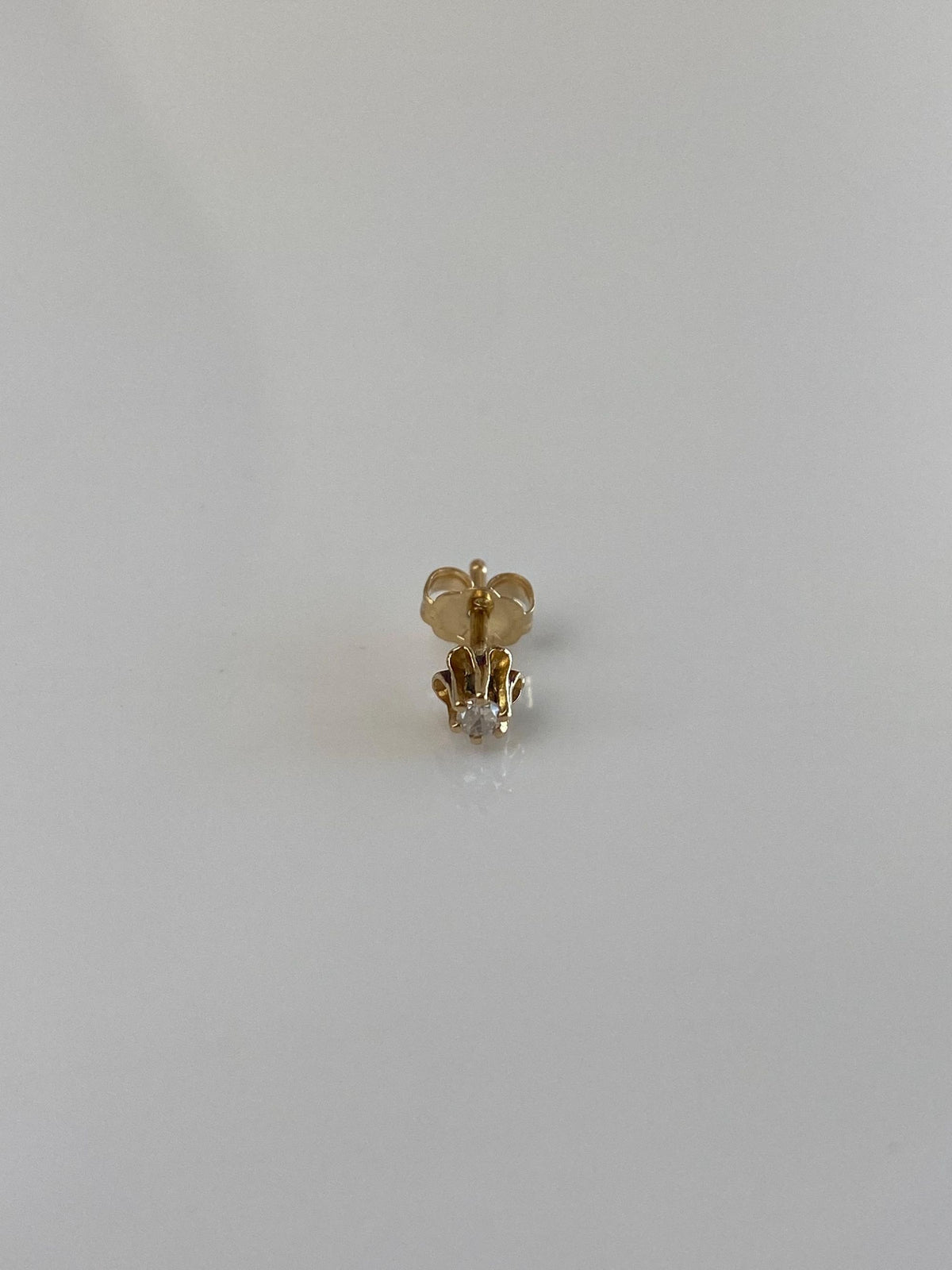 Vintage Solid 14k Yellow Gold SINGLE Diamond Flower Stud Earring