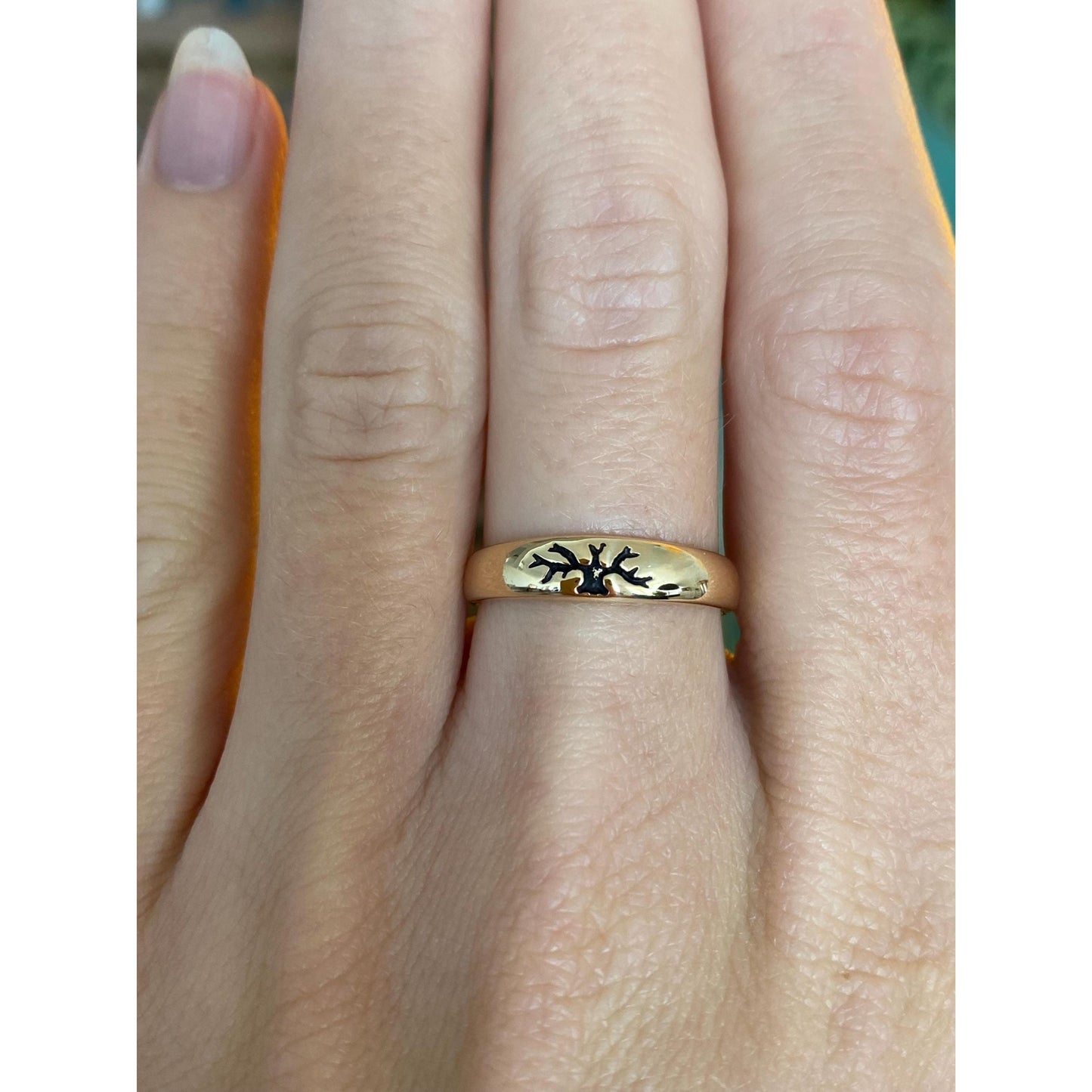 Vintage Solid 14k Yellow Gold Enamel Tree of Life Ring Band - Size 6.75