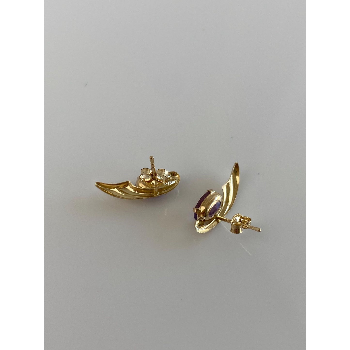Vintage Solid 14k Yellow Gold Amethyst Stud Earrings