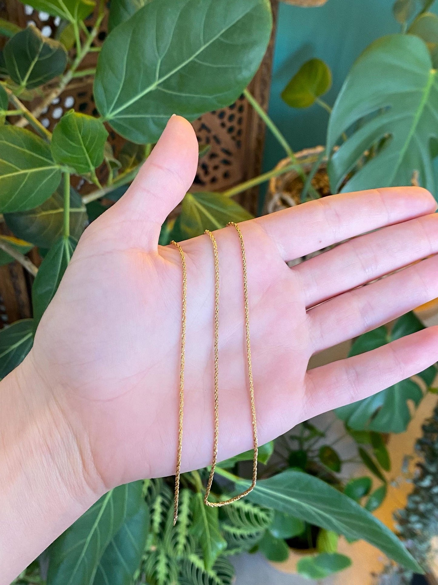 Vintage Solid 14k Yellow Gold Twist Chain Necklace - 22 inches