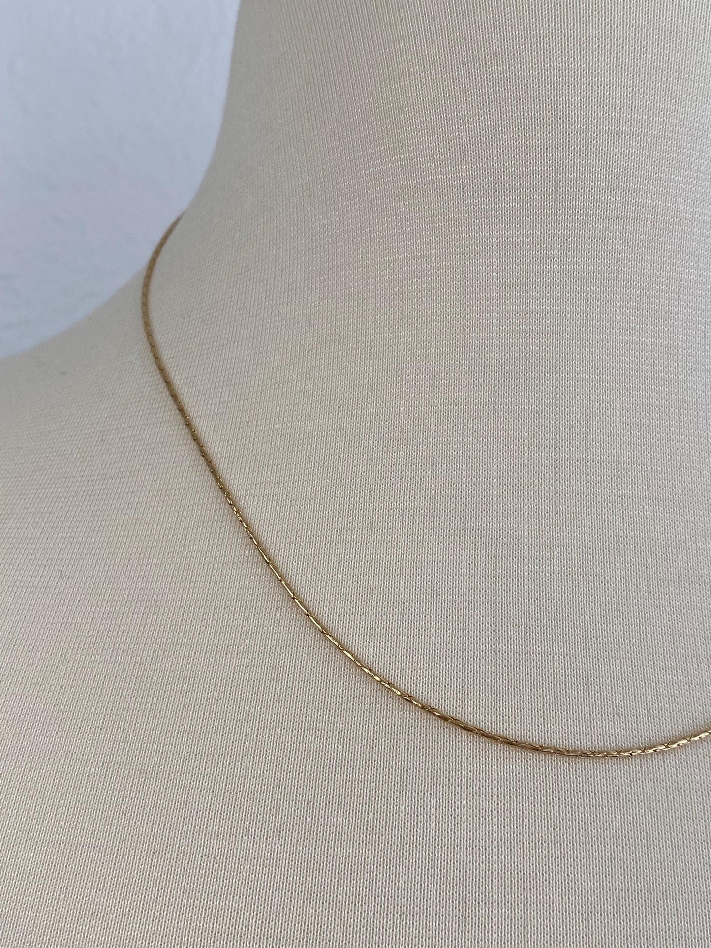 Vintage Solid 14k Yellow Gold Triangle Snake Chain Necklace - 18.5 inches