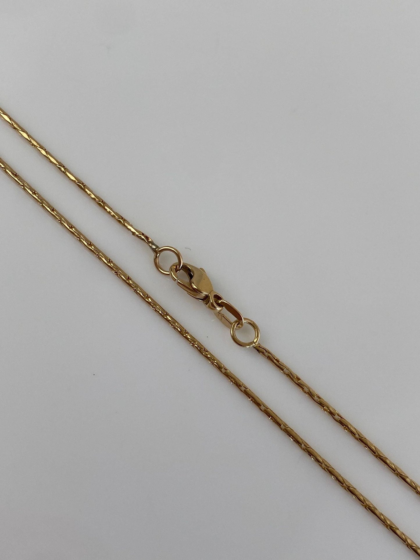 Vintage Solid 14k Yellow Gold Triangle Snake Chain Necklace - 18.5 inches