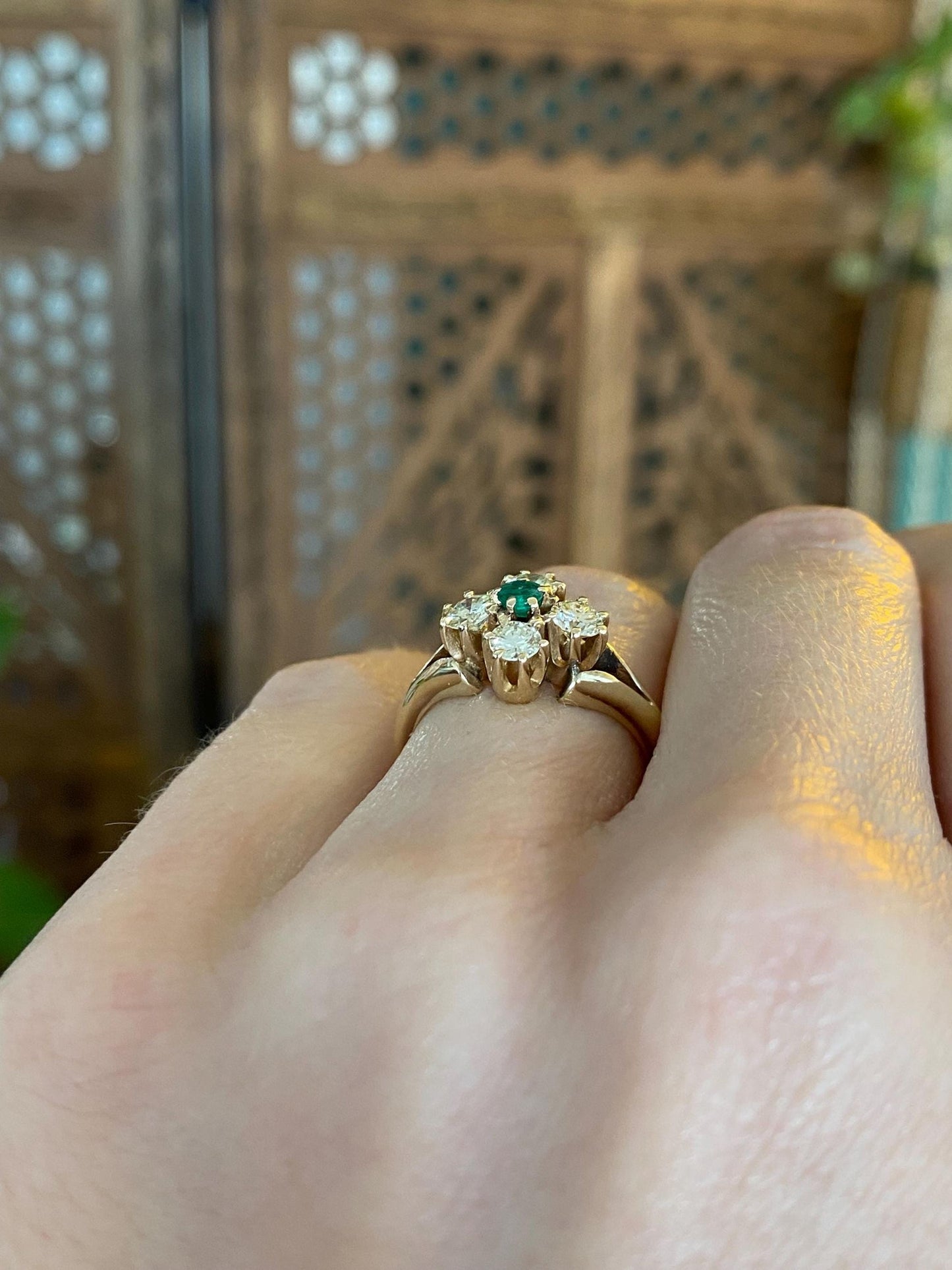 Vintage Solid 14k Yellow Gold Diamond Emerald Ring - Size 5.5