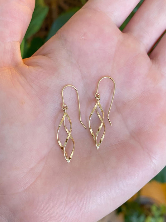 Vintage Solid 14k Yellow Gold Spiral Dangle Earrings