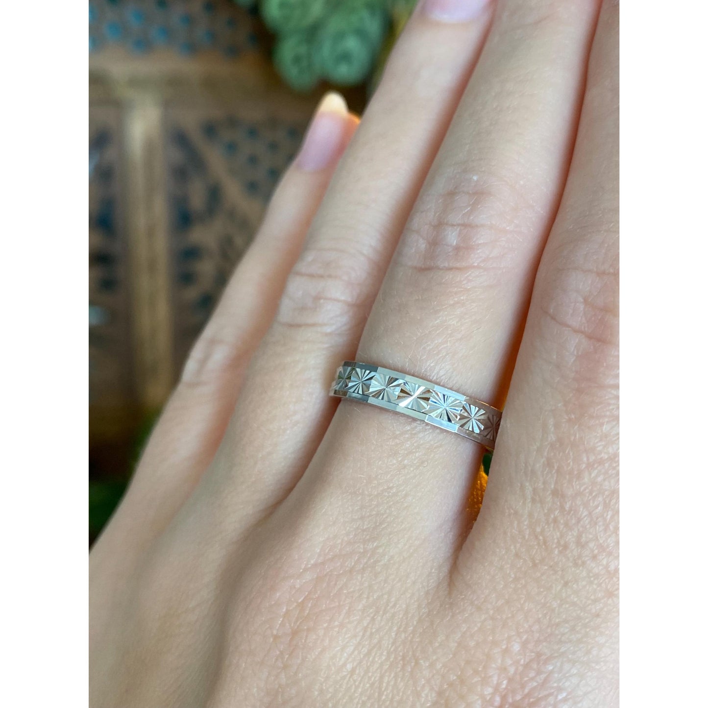 Vintage Solid Platinum Diamond Cut Star Ring Band - Size 7