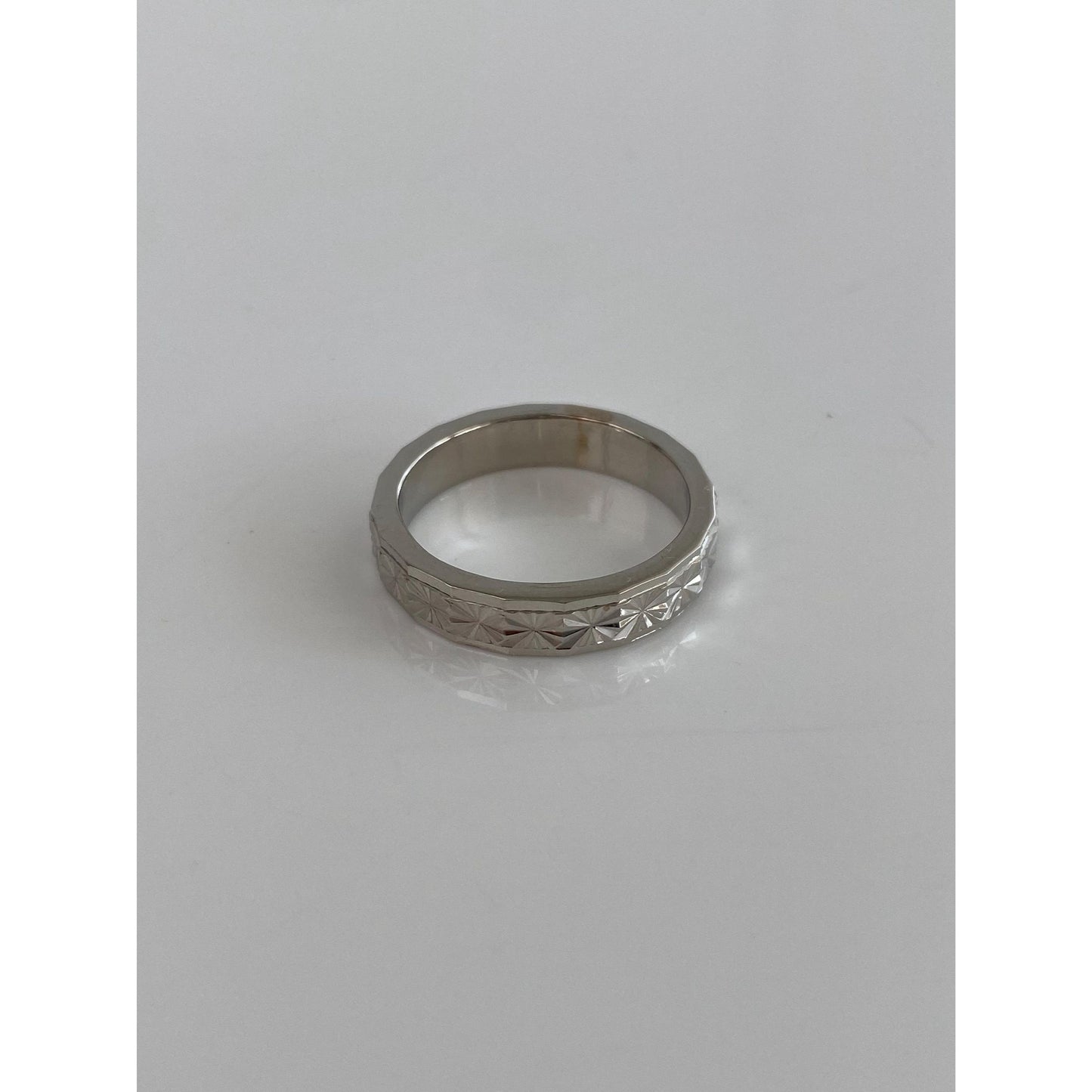 Vintage Solid Platinum Diamond Cut Star Ring Band - Size 7