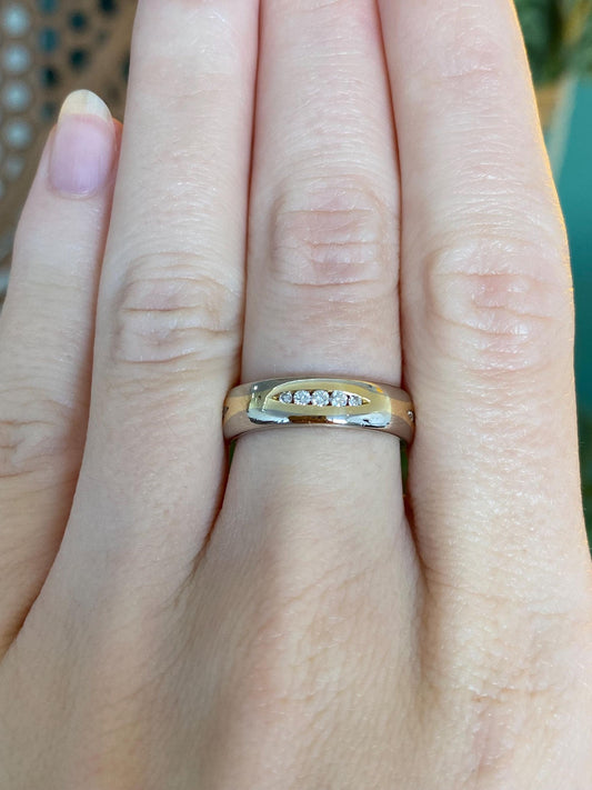 Vintage Solid 18k White & Yellow Gold Diamond Ring Band - Size 6