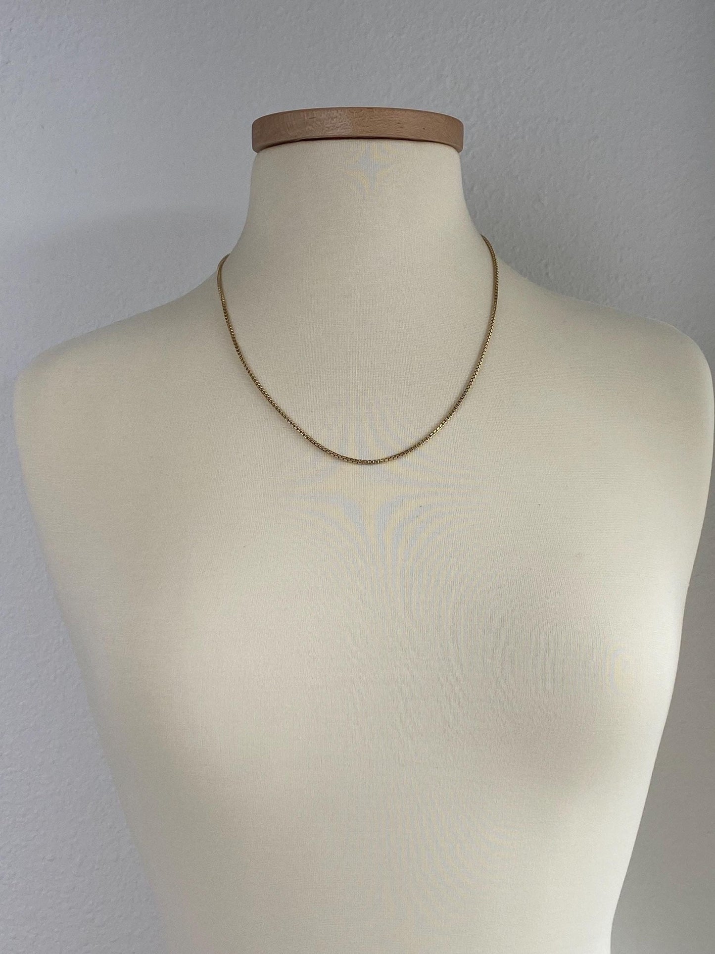Vintage Solid 14k Yellow Gold Chunky Box Chain Necklace - 22 inches
