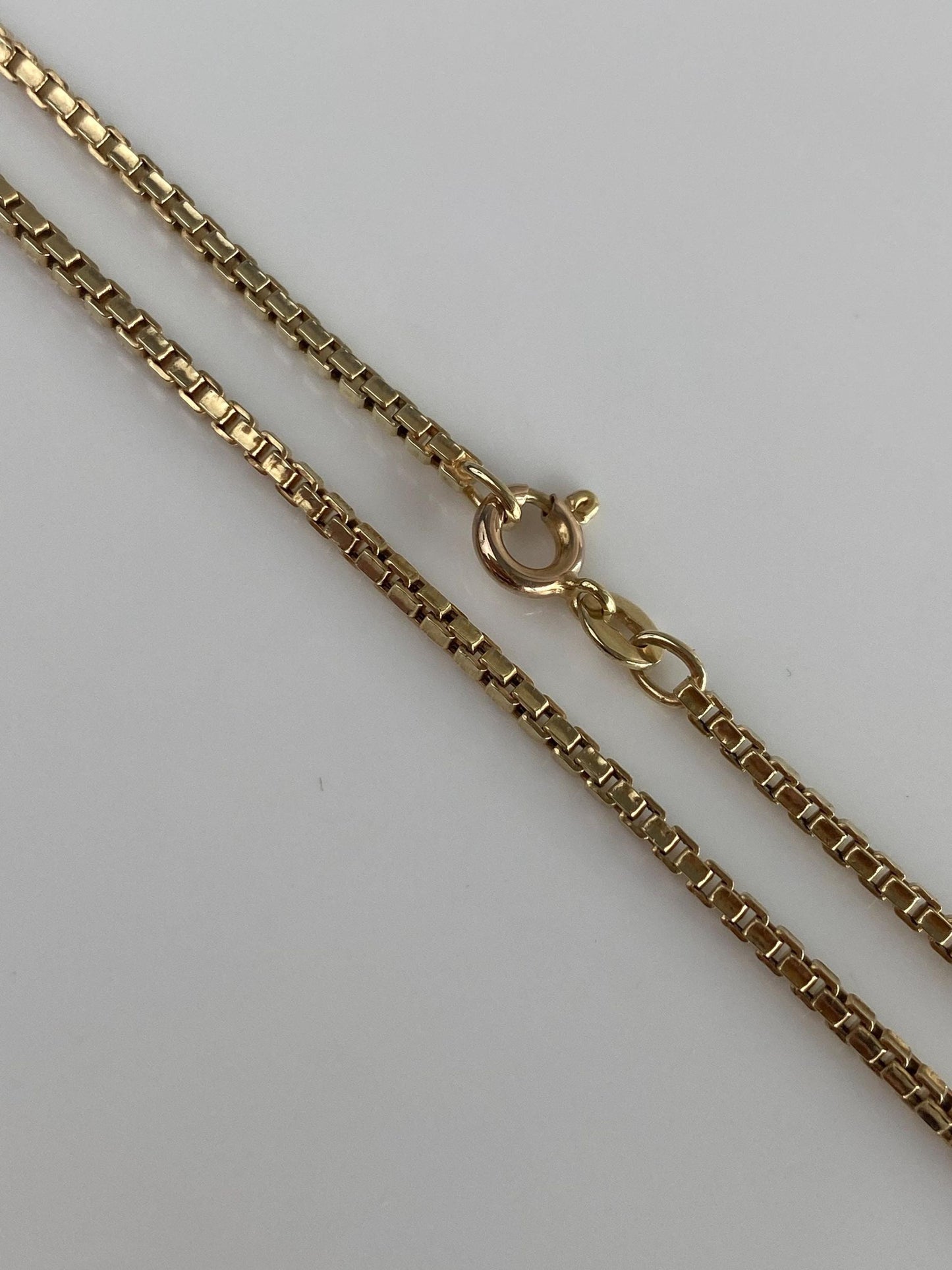 Vintage Solid 14k Yellow Gold Chunky Box Chain Necklace - 22 inches