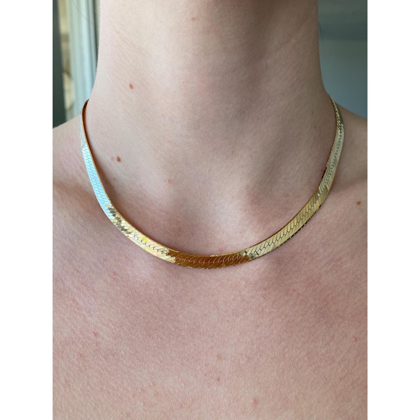 Vintage Solid 14k Yellow Gold Herringbone Chain Necklace - 16.25 inches