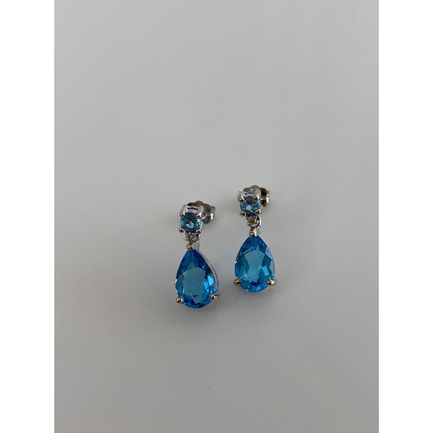 Vintage Solid 14k White Gold Topaz Drop Earrings