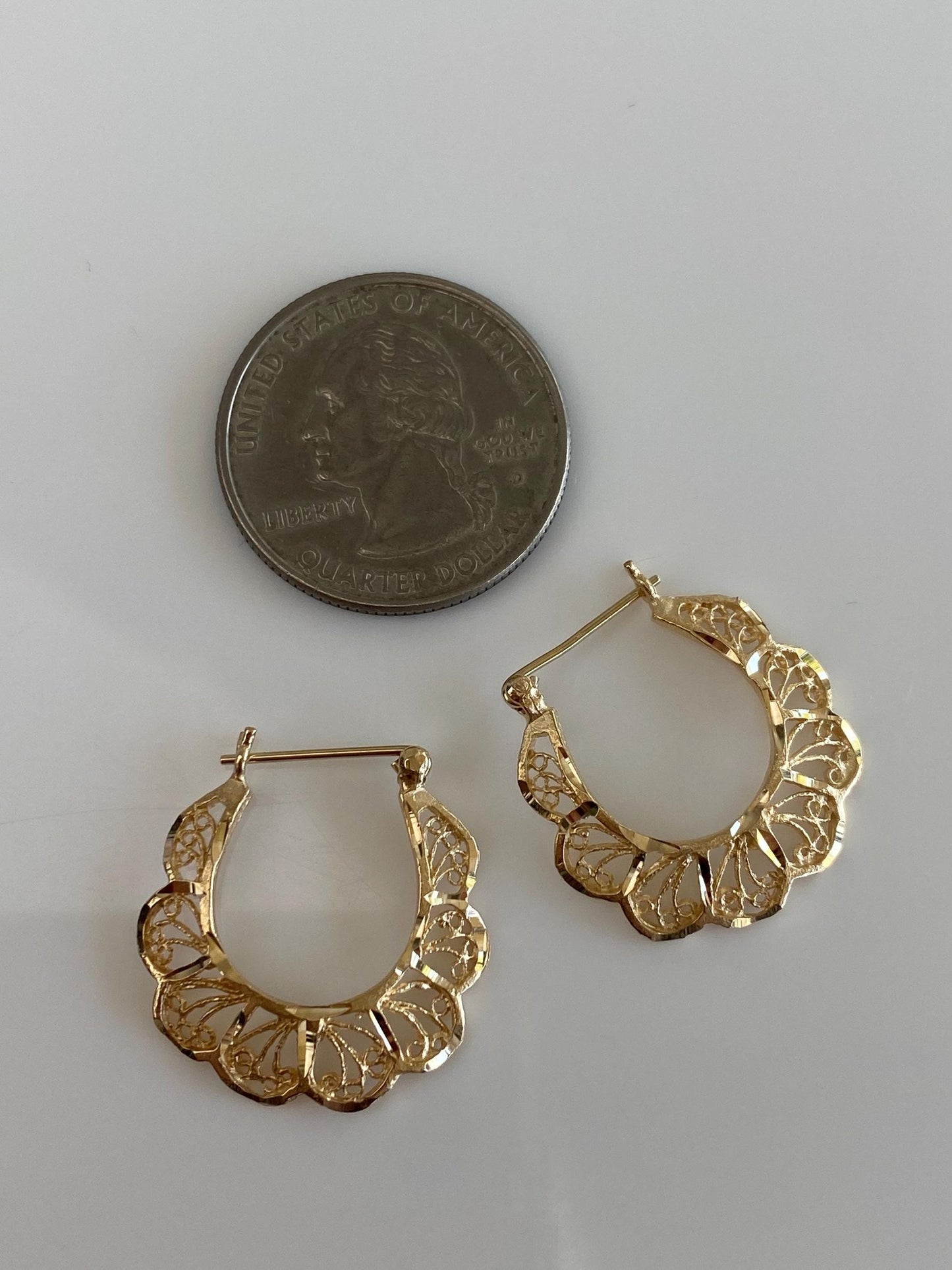 Vintage Solid 14k Yellow Gold Filigree Open Work Hoop Earrings