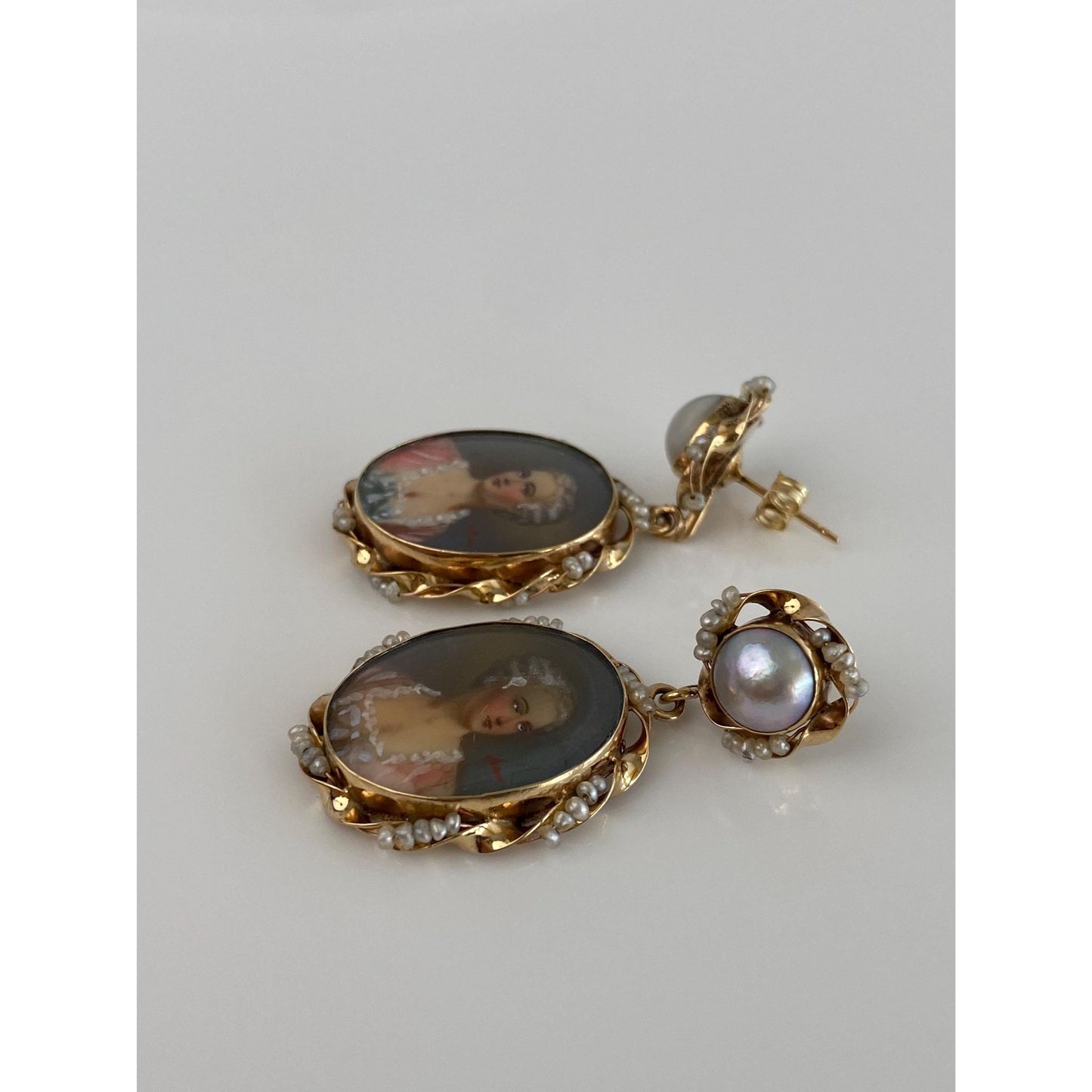 Vintage Solid 14k Yellow Gold Seed Pearl Cameo Dangle Stud Earrings