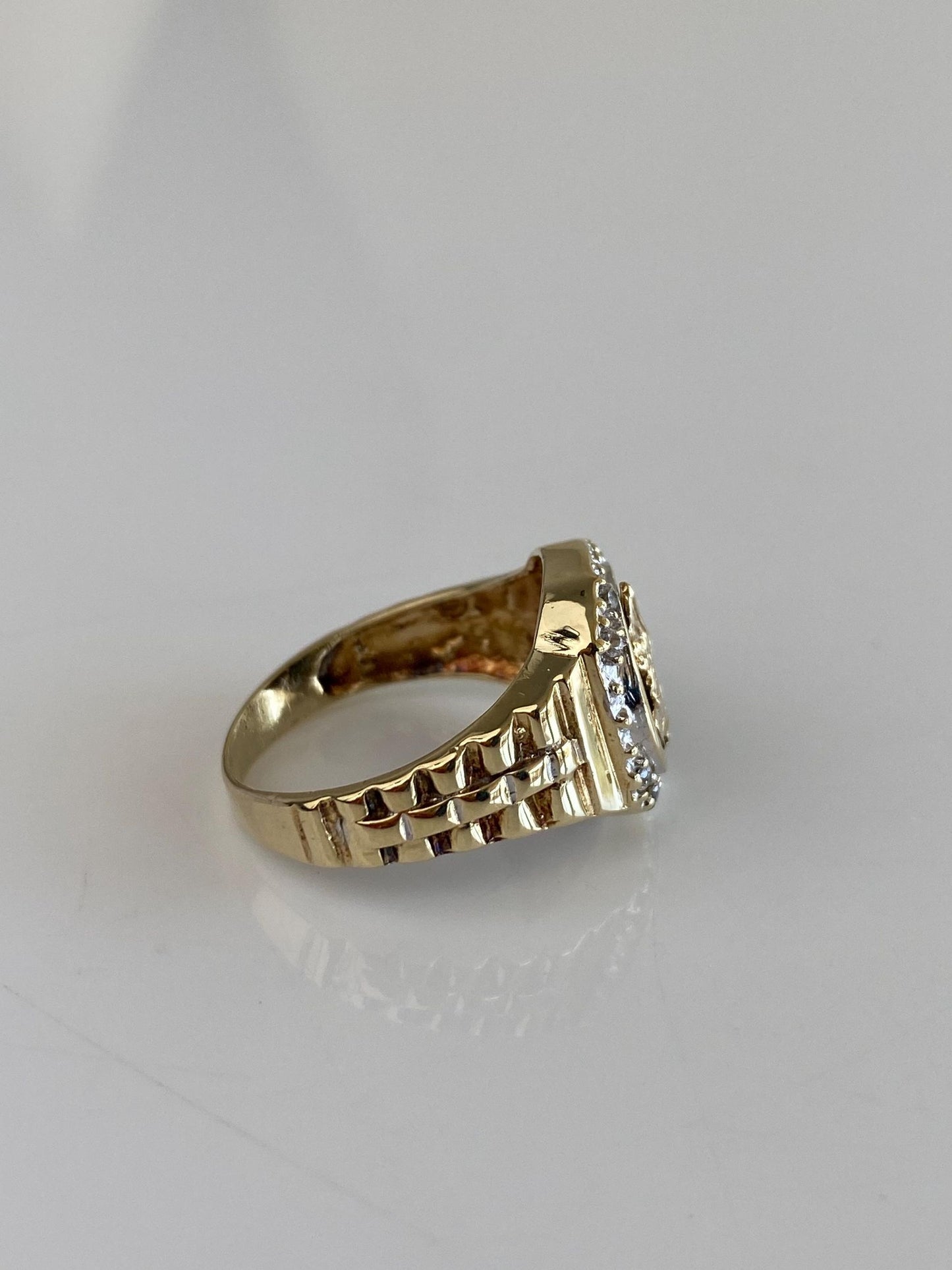 Vintage Solid 10k Yellow Gold Black Onyx Clear Cubic Zirconia Eagle Designed Ring - Size 8.5