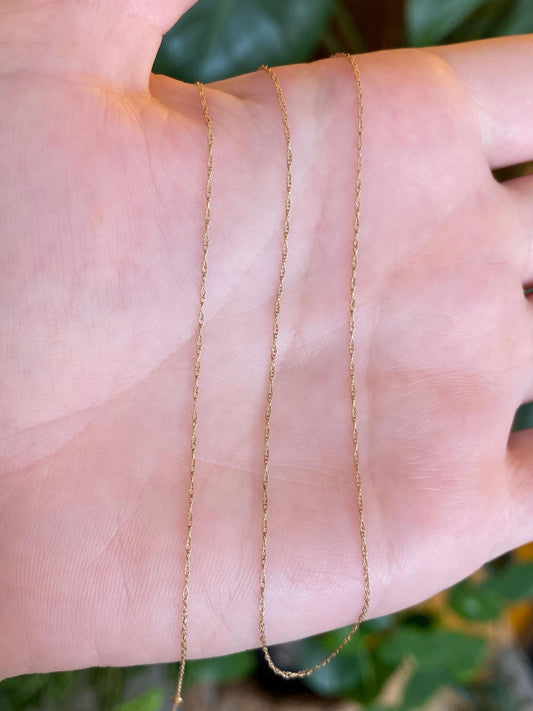 Vintage Solid 10k Yellow Gold Dainty Chain Necklace - 18 inches
