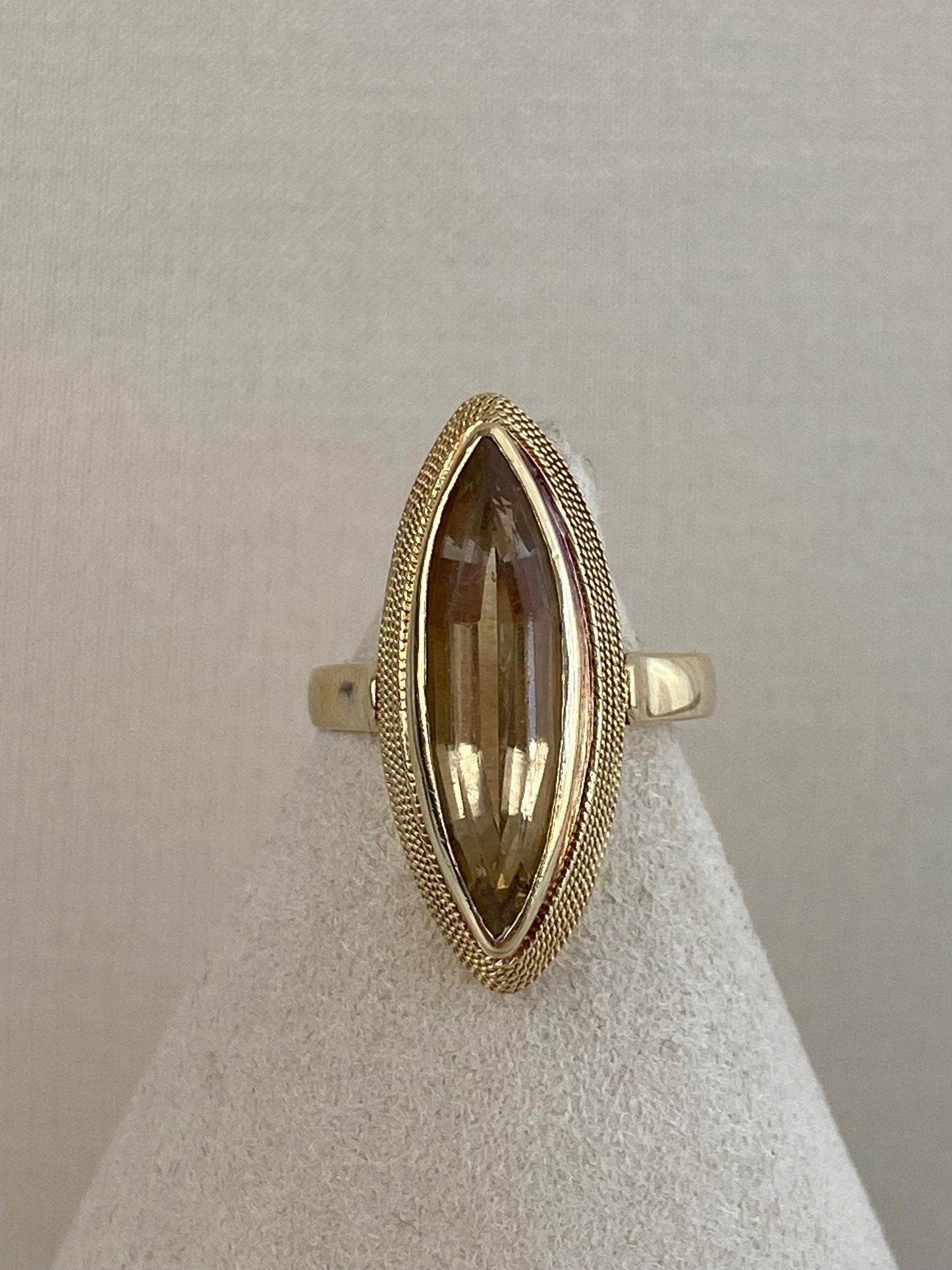 Vintage Solid 18k Yellow Gold Smokey Quartz Marquis Ring - Size 8.75