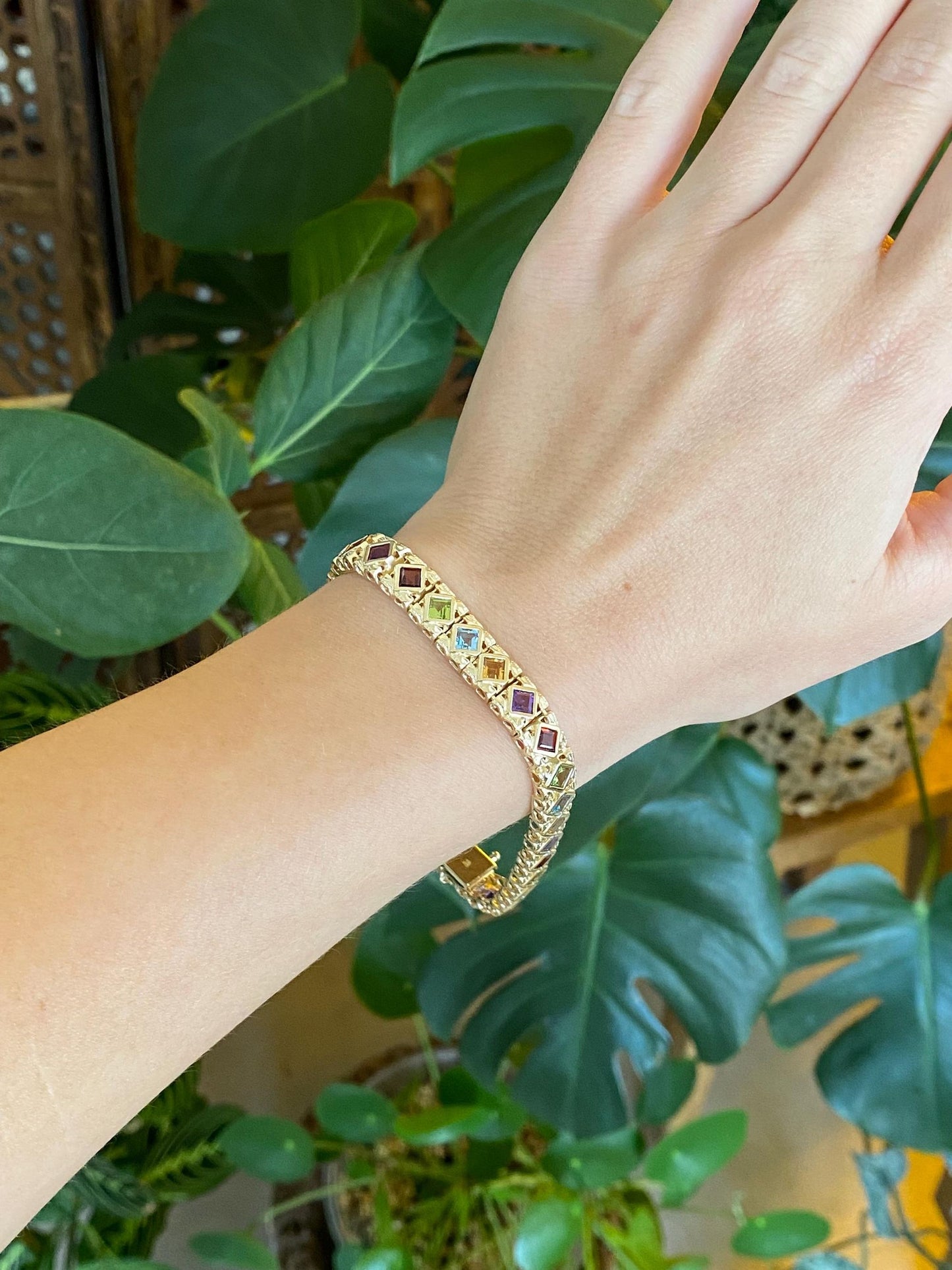 Vintage Solid 14k Yellow Gold Amethyst Citrine Topaz Garnet Peridot Link Bracelet - 7.75 inches
