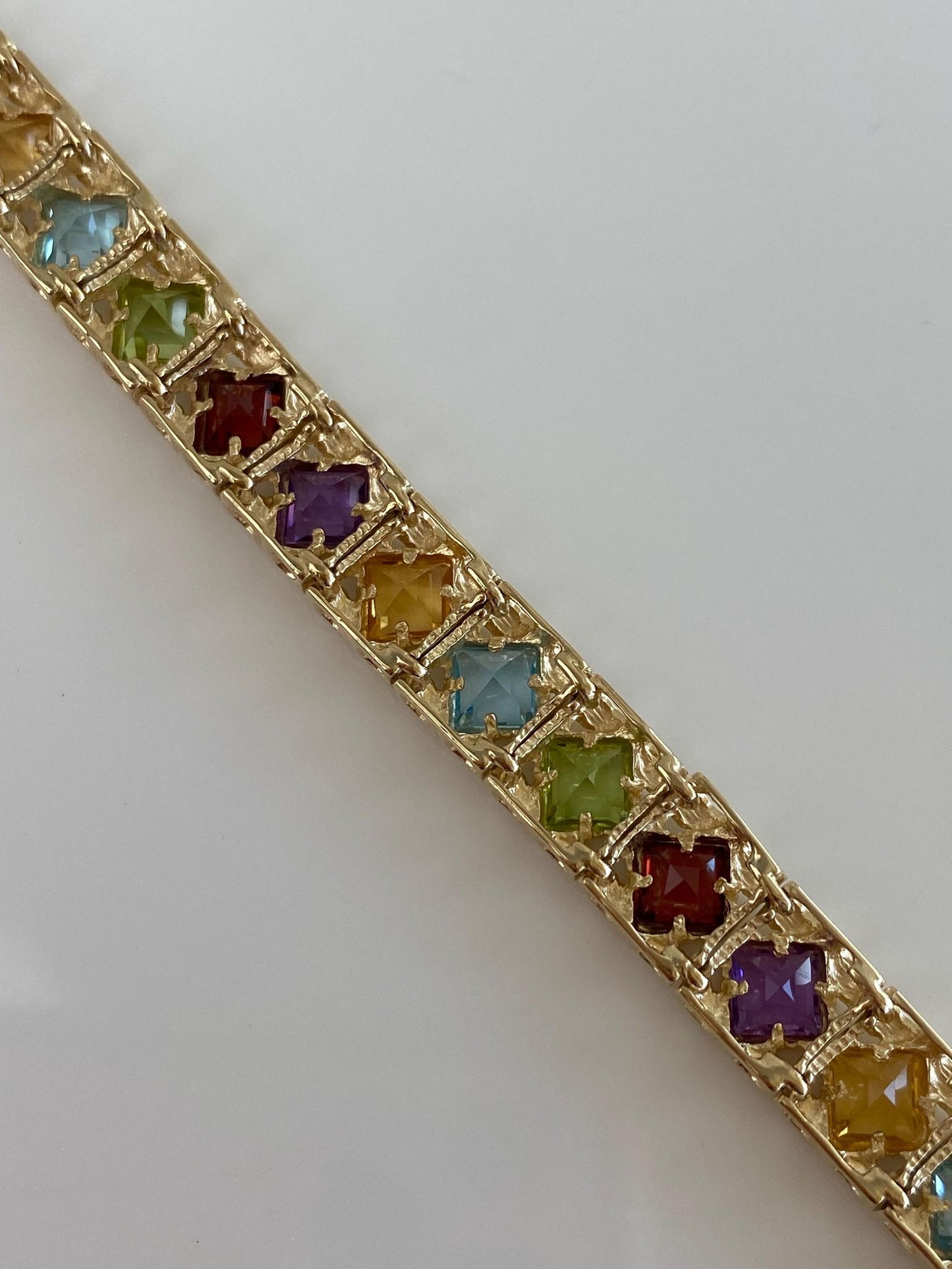 Vintage Solid 14k Yellow Gold Amethyst Citrine Topaz Garnet Peridot Link Bracelet - 7.75 inches