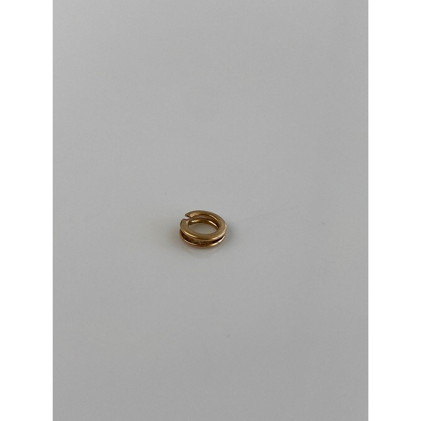 Vintage Solid 18k Yellow Gold Coiled Jump Ring